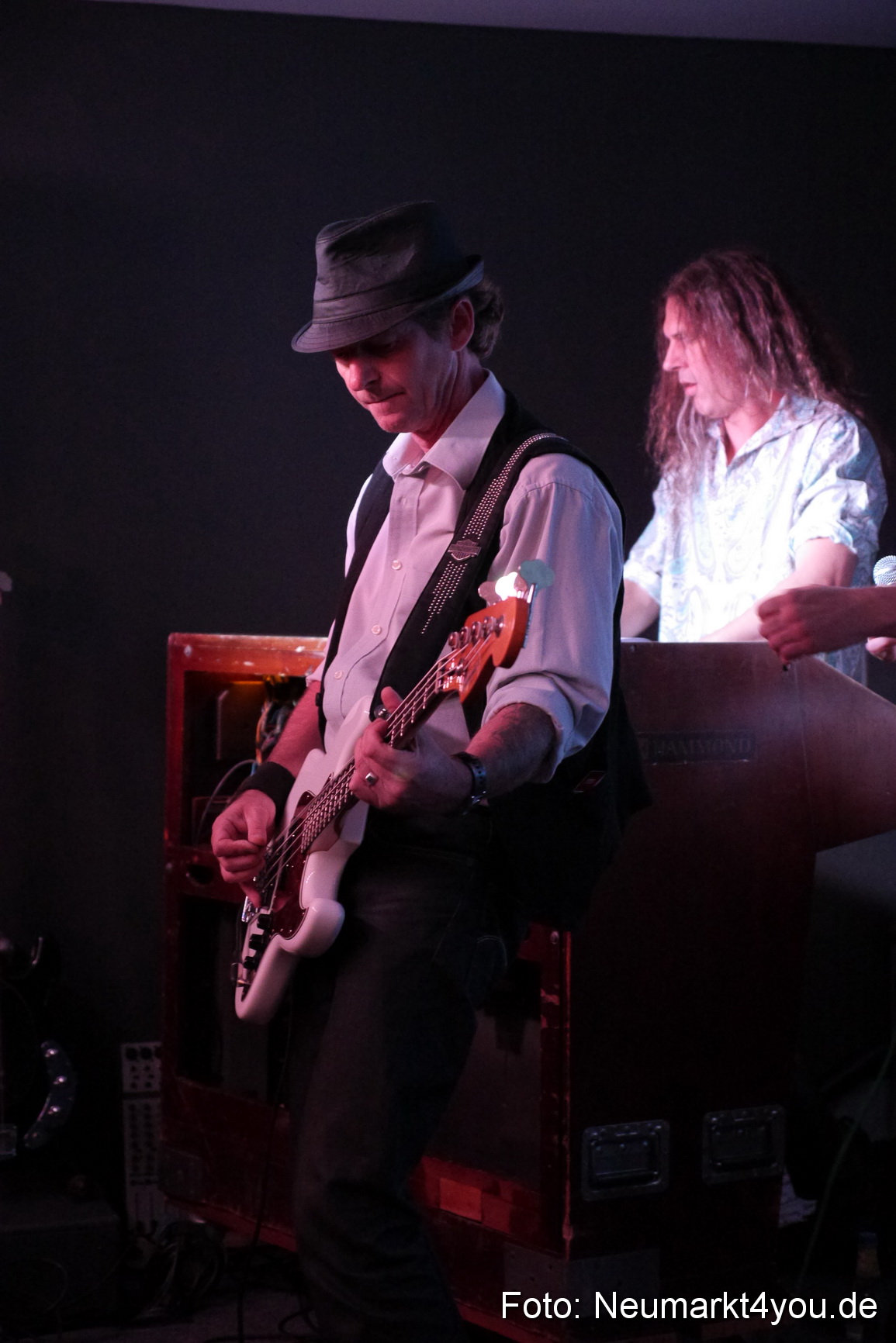 Kish Black Purple 130913 0018