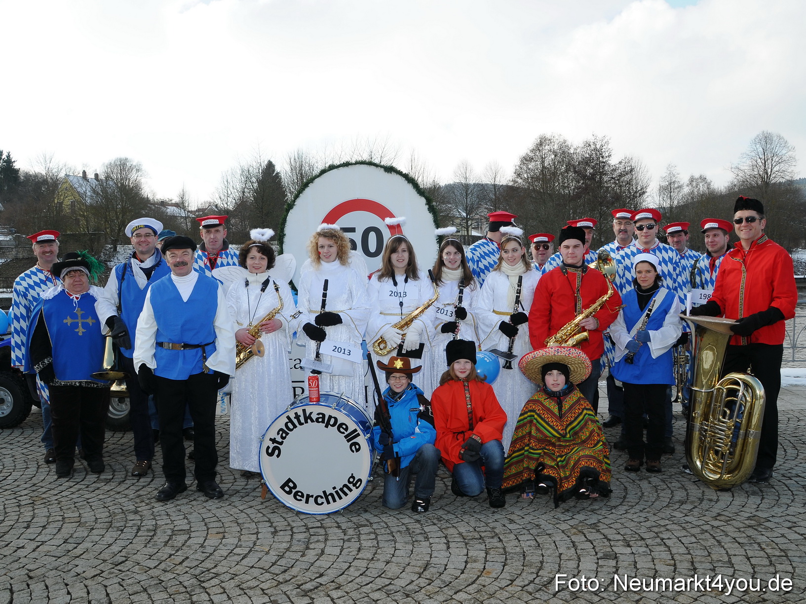 Faschingszug Berching 100213 0001