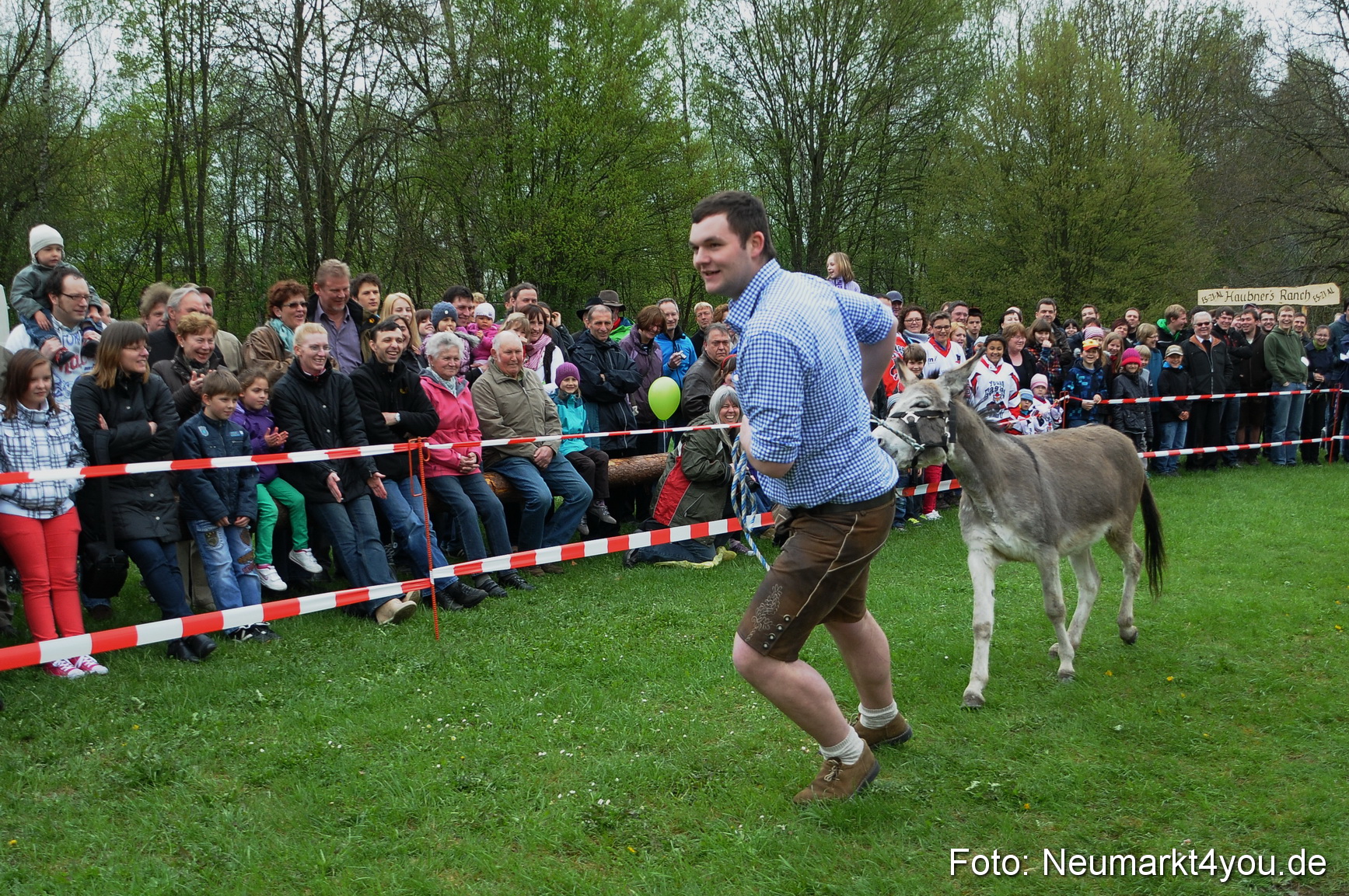 Eselrennen Fruehlingsfest 280413 0018