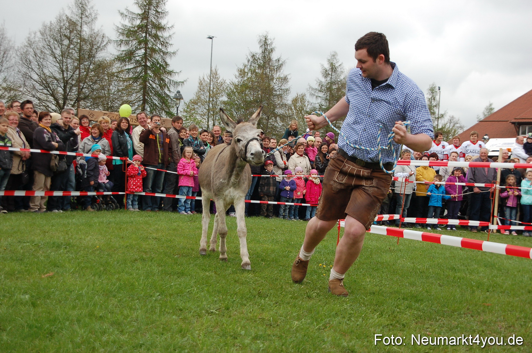 Eselrennen Fruehlingsfest 280413 0019
