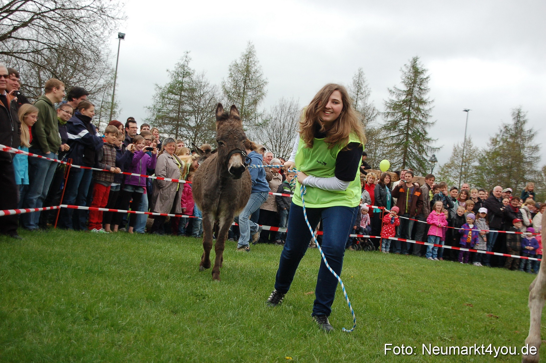 Eselrennen Fruehlingsfest 280413 0026