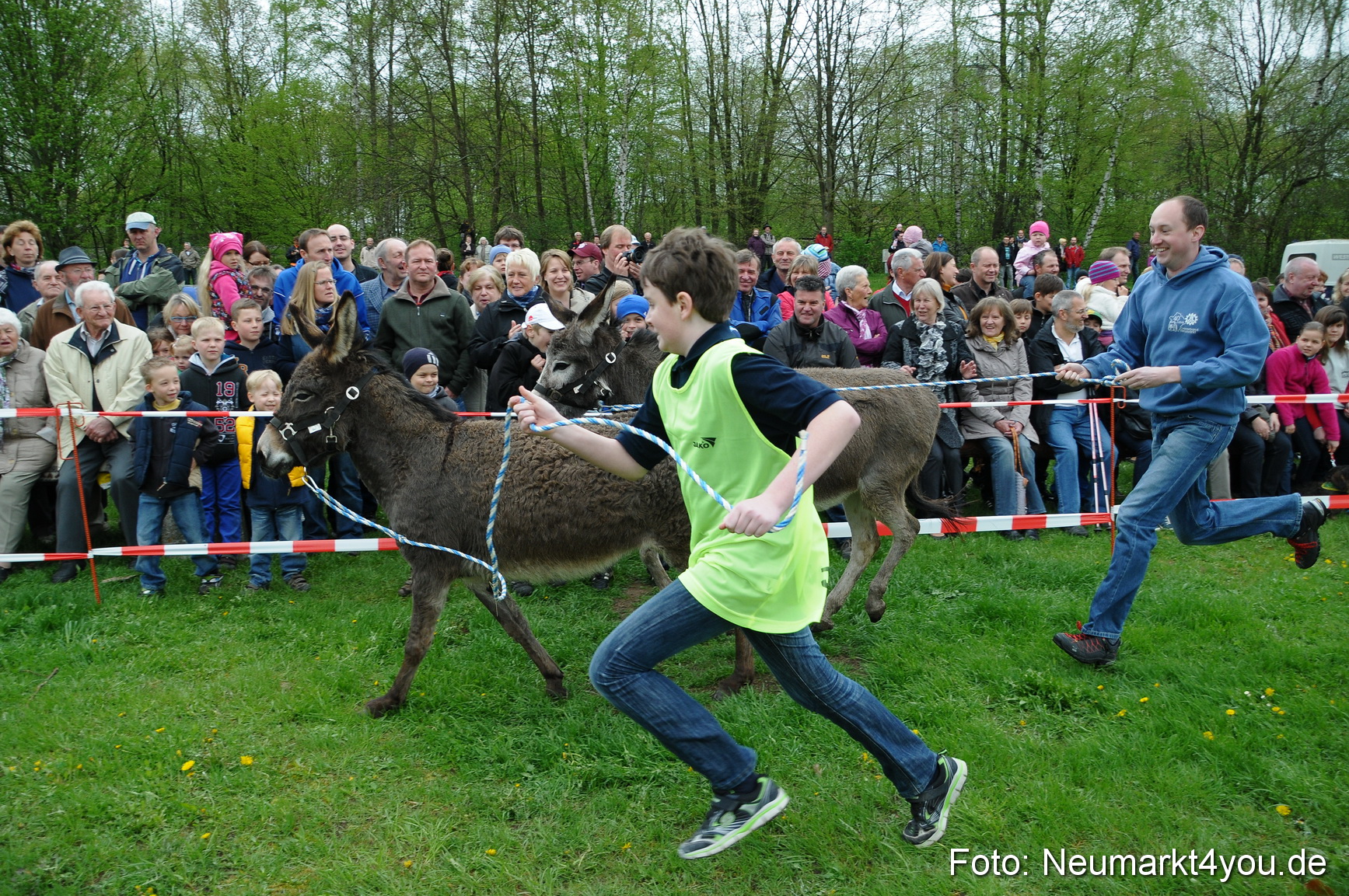 Eselrennen Fruehlingsfest 280413 0036