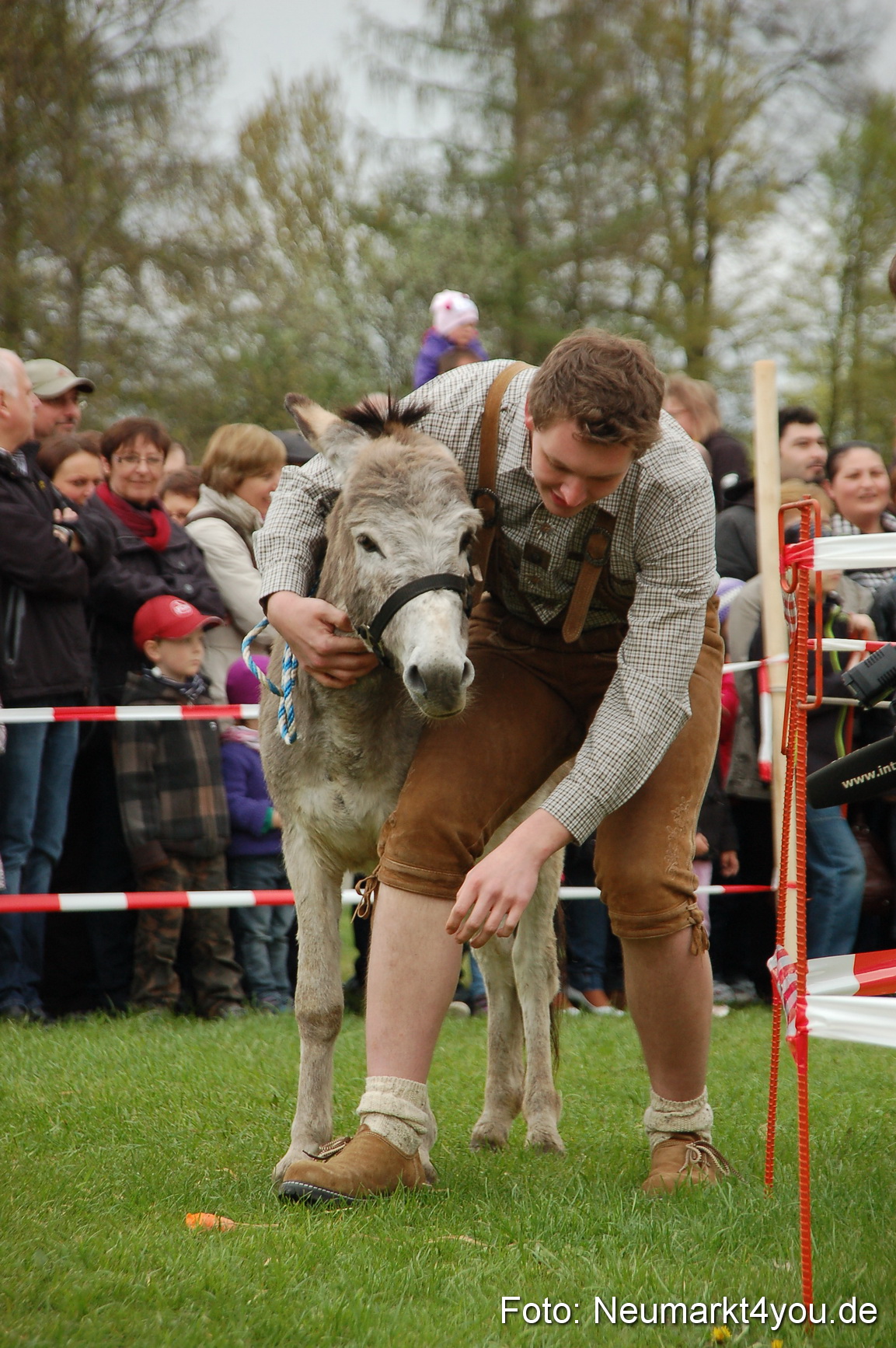 Eselrennen Fruehlingsfest 280413 0037