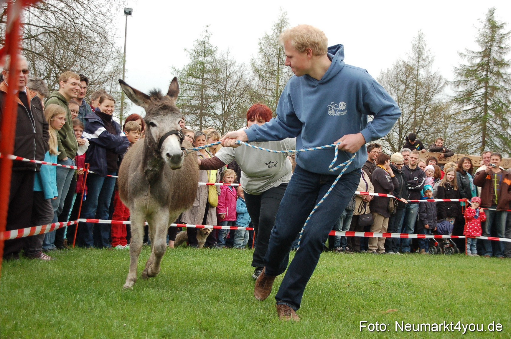 Eselrennen Fruehlingsfest 280413 0040
