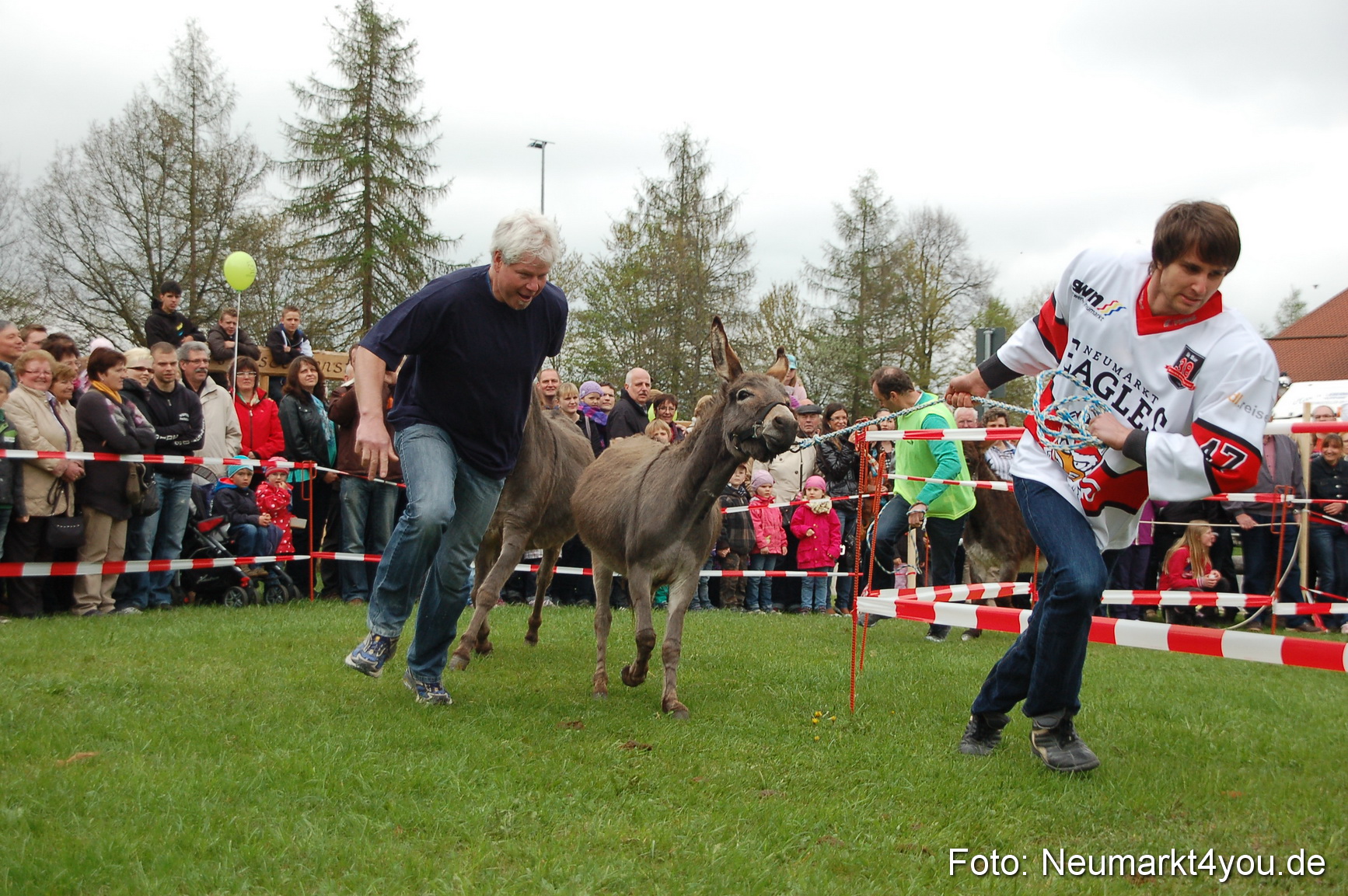 Eselrennen Fruehlingsfest 280413 0046