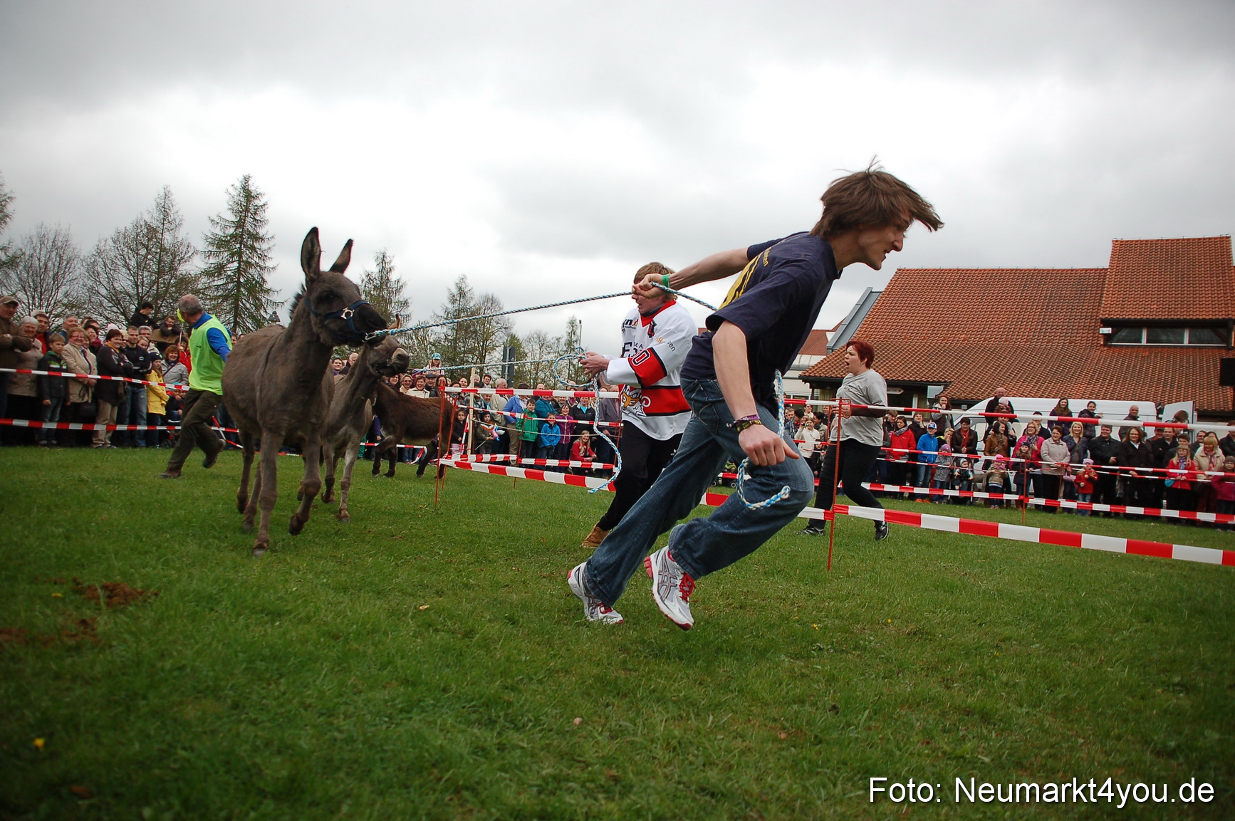 Eselrennen Fruehlingsfest 280413 0059