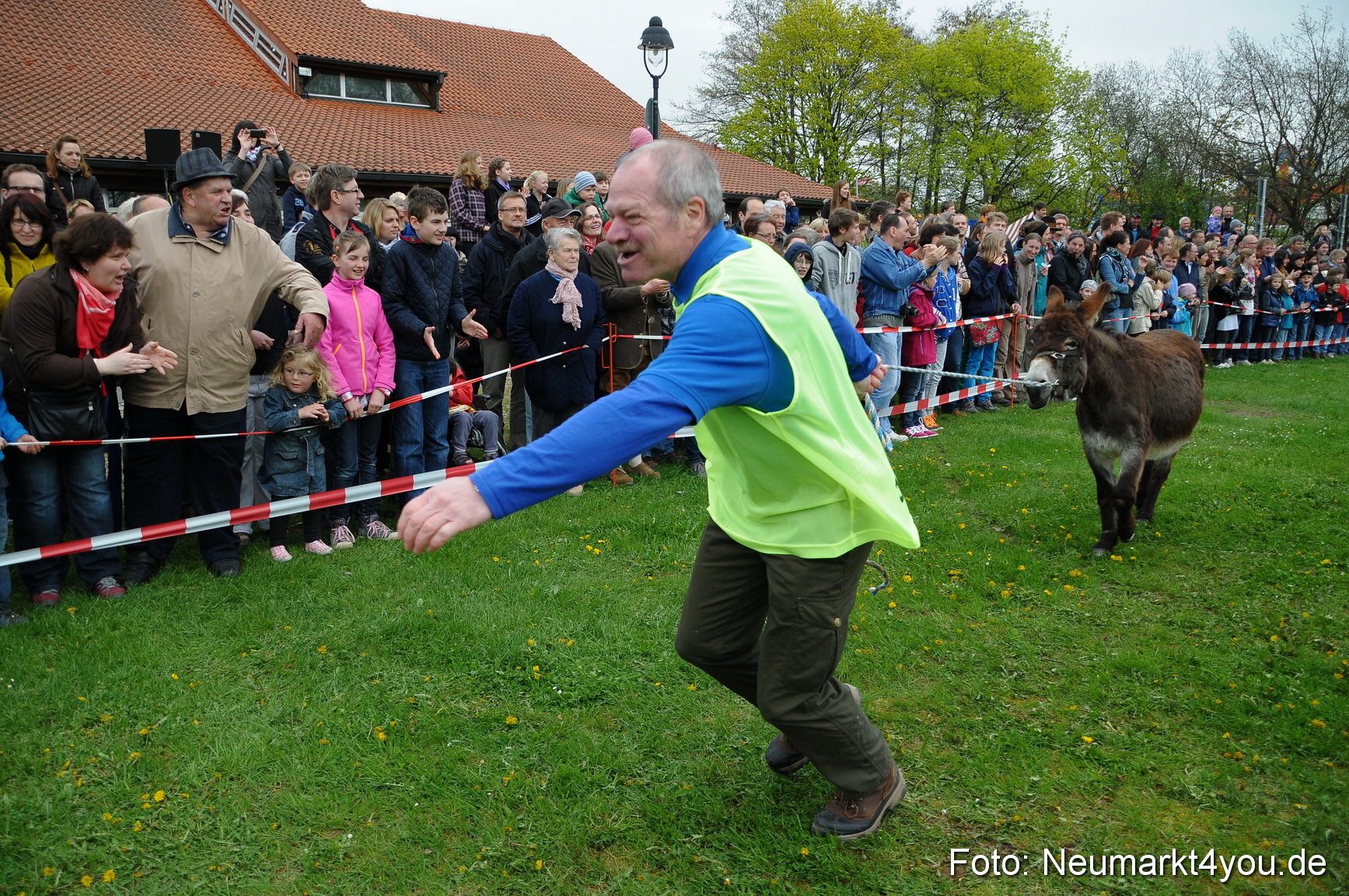 Eselrennen Fruehlingsfest 280413 0063