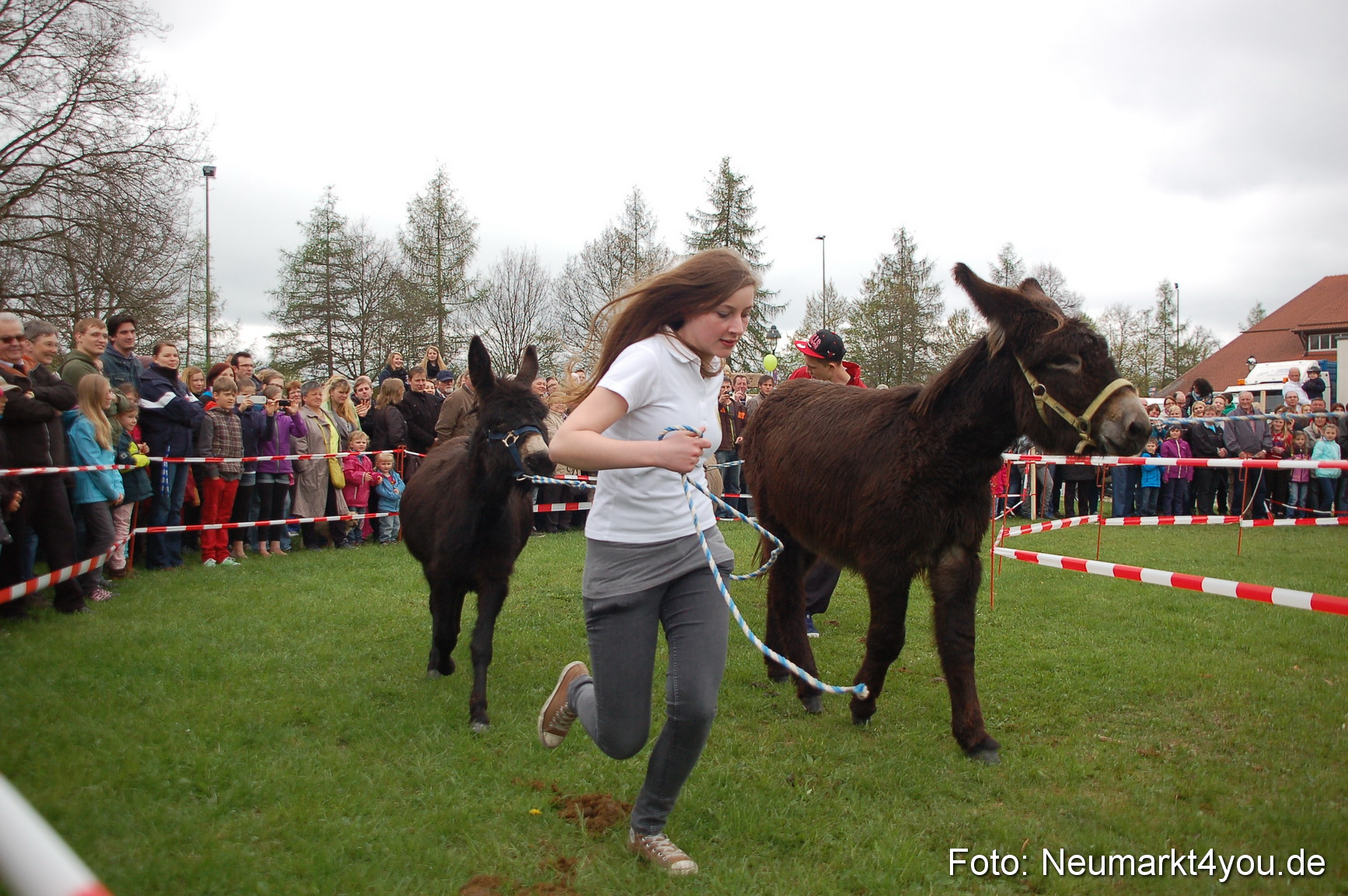 Eselrennen Fruehlingsfest 280413 0073