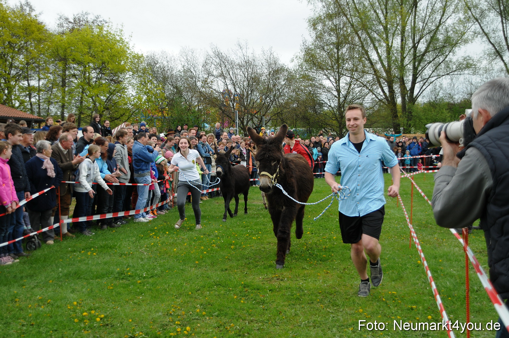 Eselrennen Fruehlingsfest 280413 0074