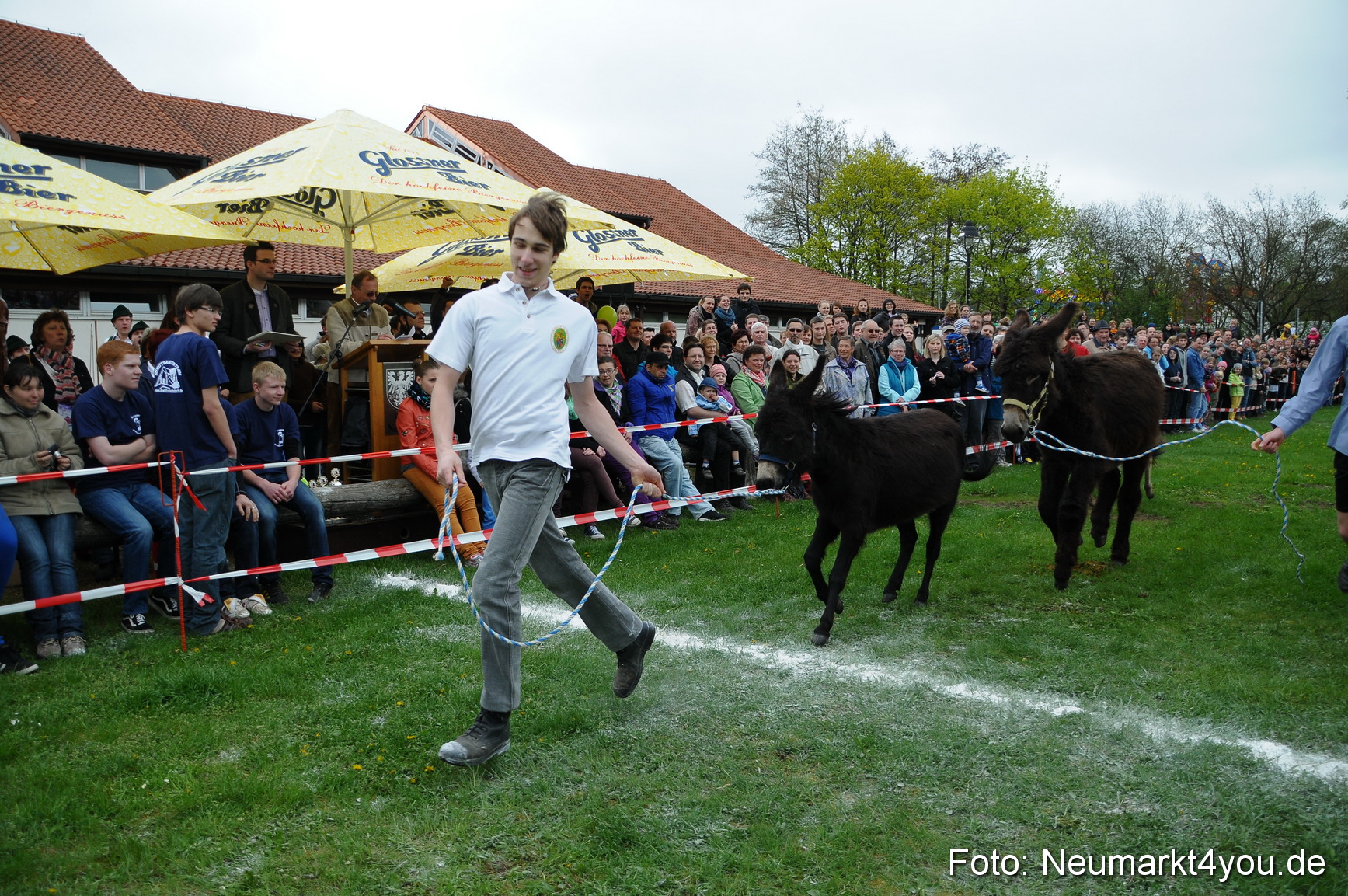 Eselrennen Fruehlingsfest 280413 0083