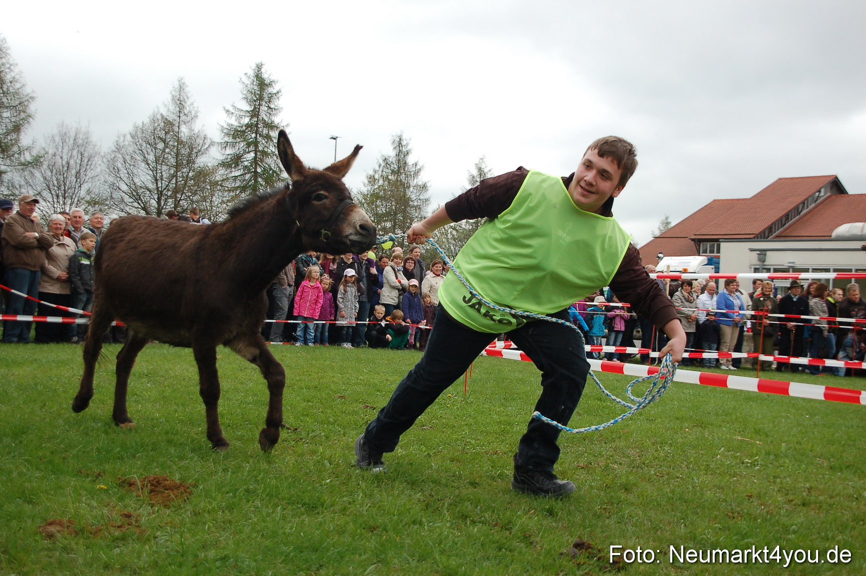 Eselrennen Fruehlingsfest 280413 0090