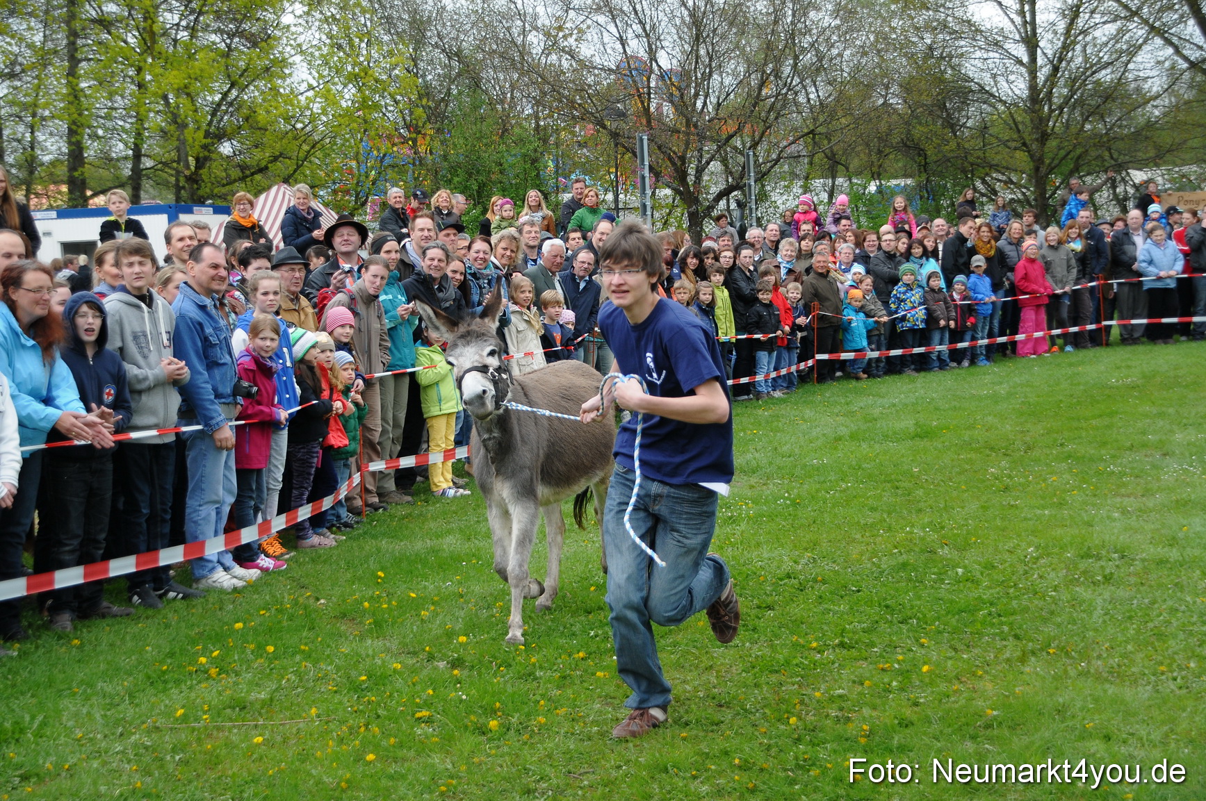 Eselrennen Fruehlingsfest 280413 0098