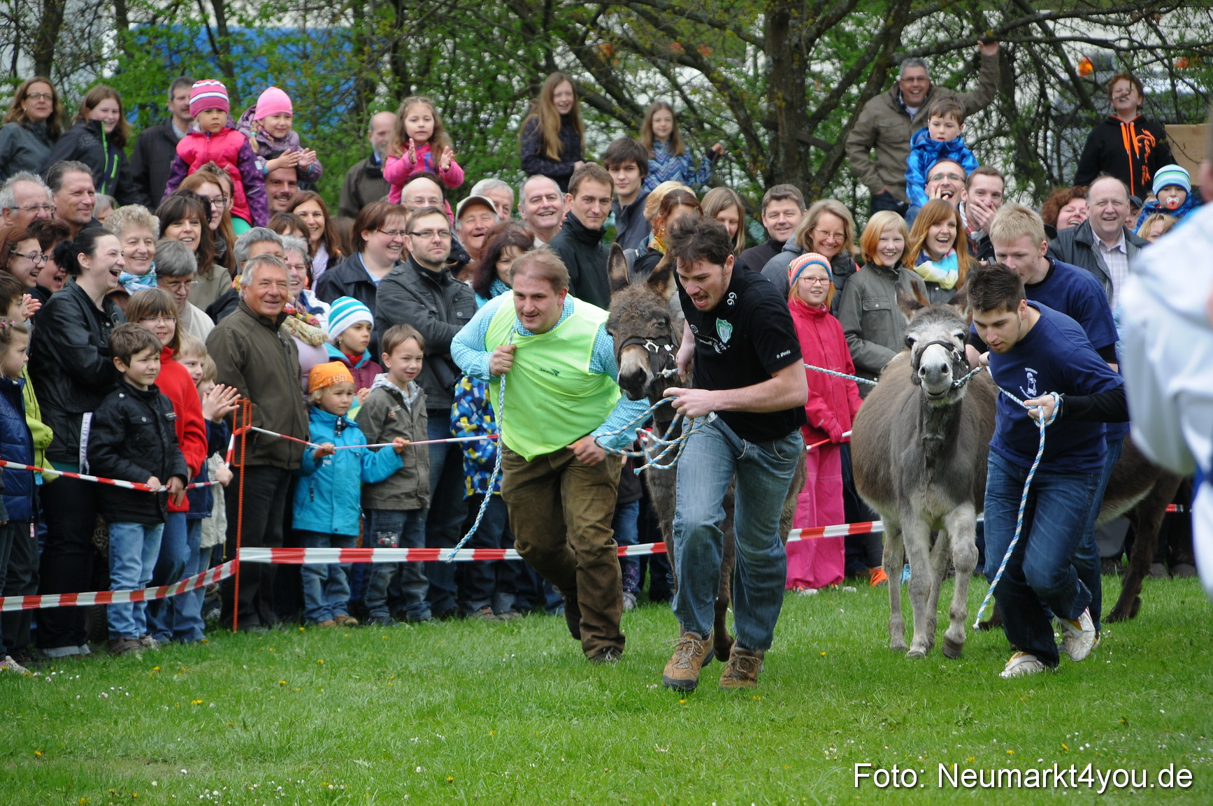 Eselrennen Fruehlingsfest 280413 0106