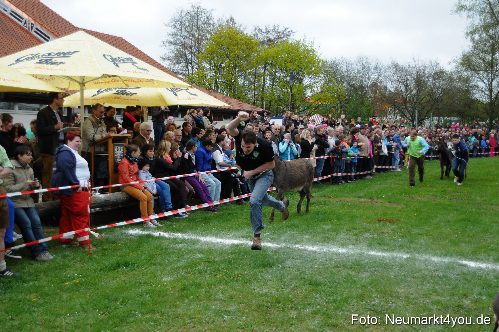 Eselrennen Fruehlingsfest 280413 0108