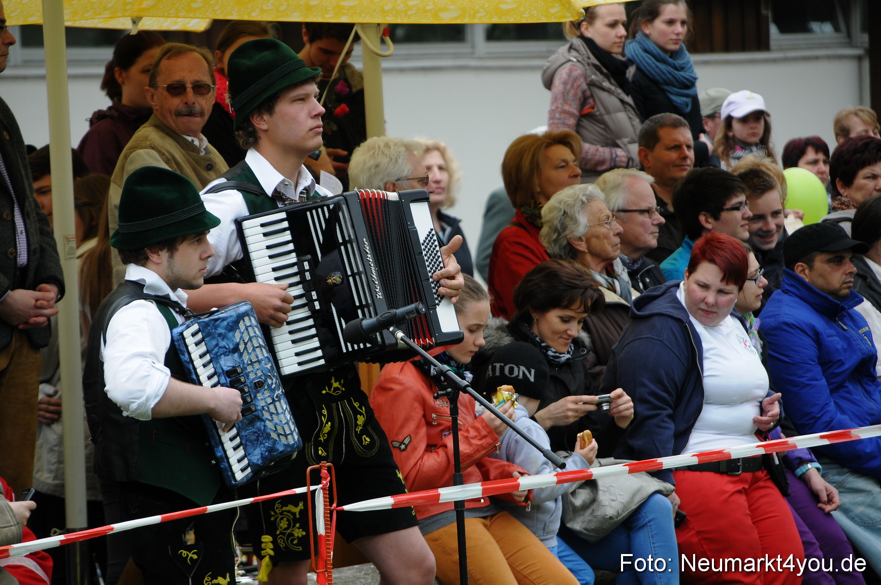 Eselrennen Fruehlingsfest 280413 0115