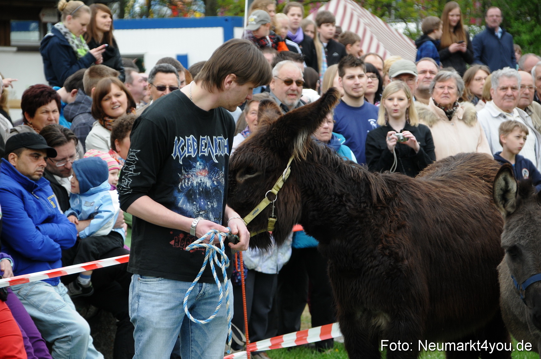 Eselrennen Fruehlingsfest 280413 0123