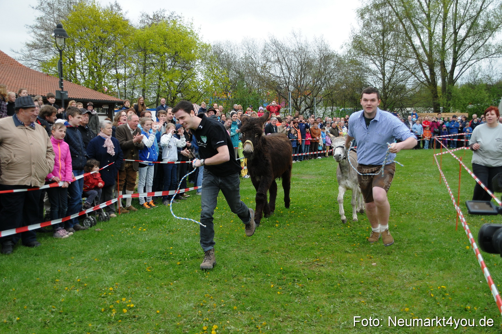 Eselrennen Fruehlingsfest 280413 0134