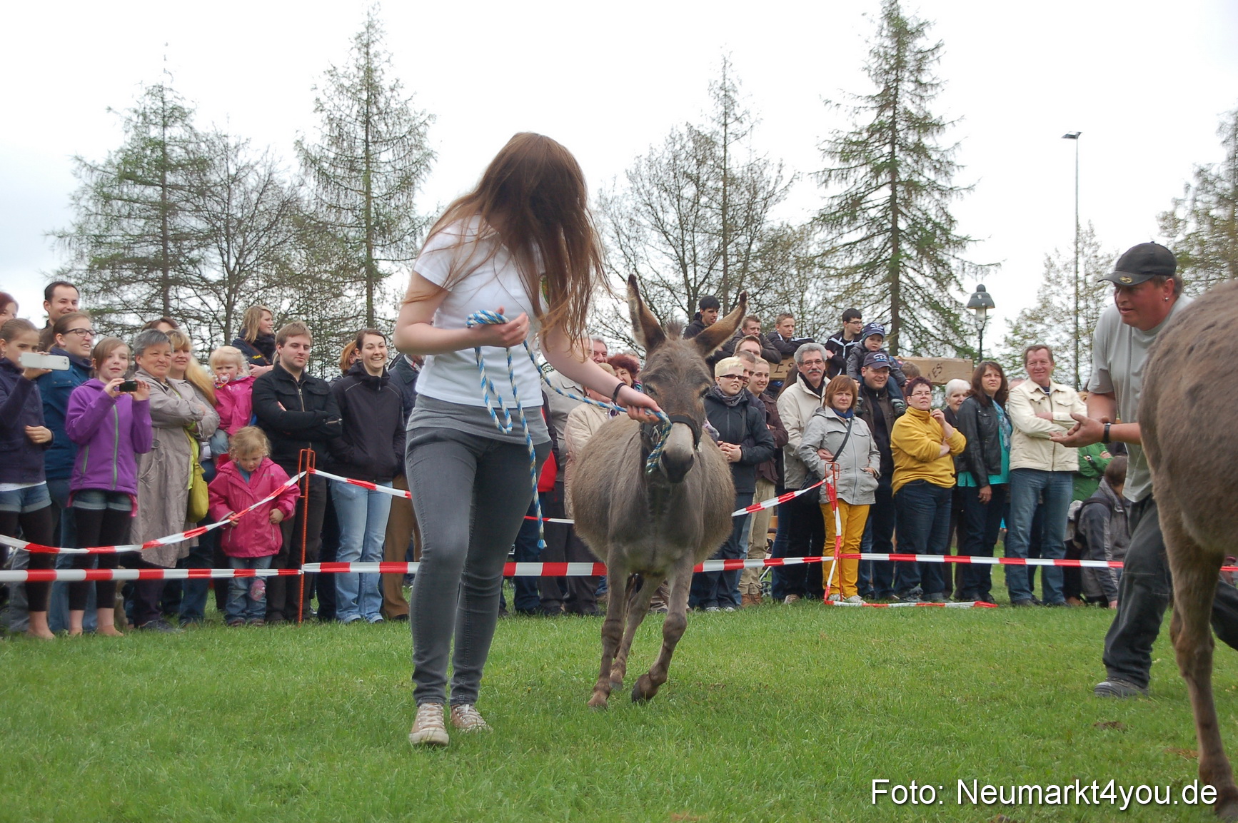 Eselrennen Fruehlingsfest 280413 0135