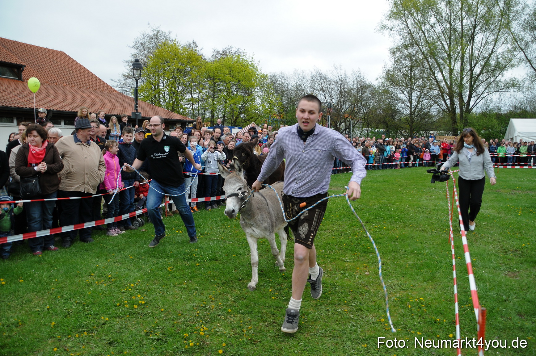 Eselrennen Fruehlingsfest 280413 0139
