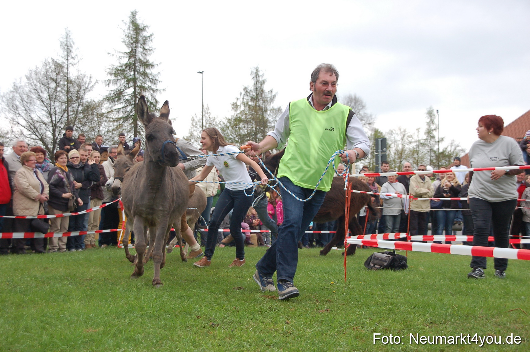 Eselrennen Fruehlingsfest 280413 0140