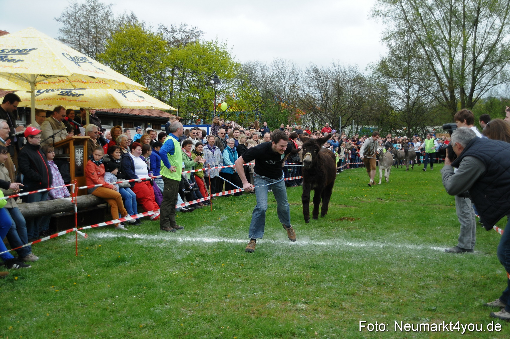 Eselrennen Fruehlingsfest 280413 0142