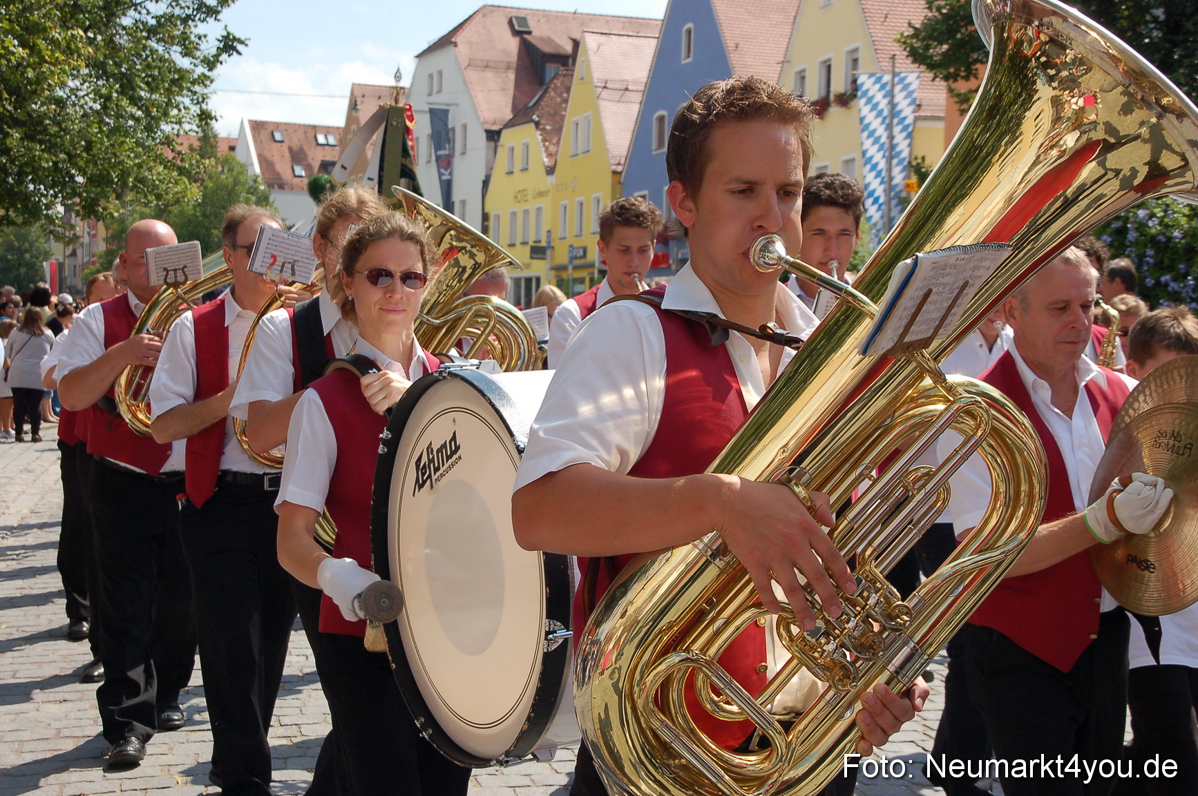 Volksfestzug Neumarkt 110813 0058