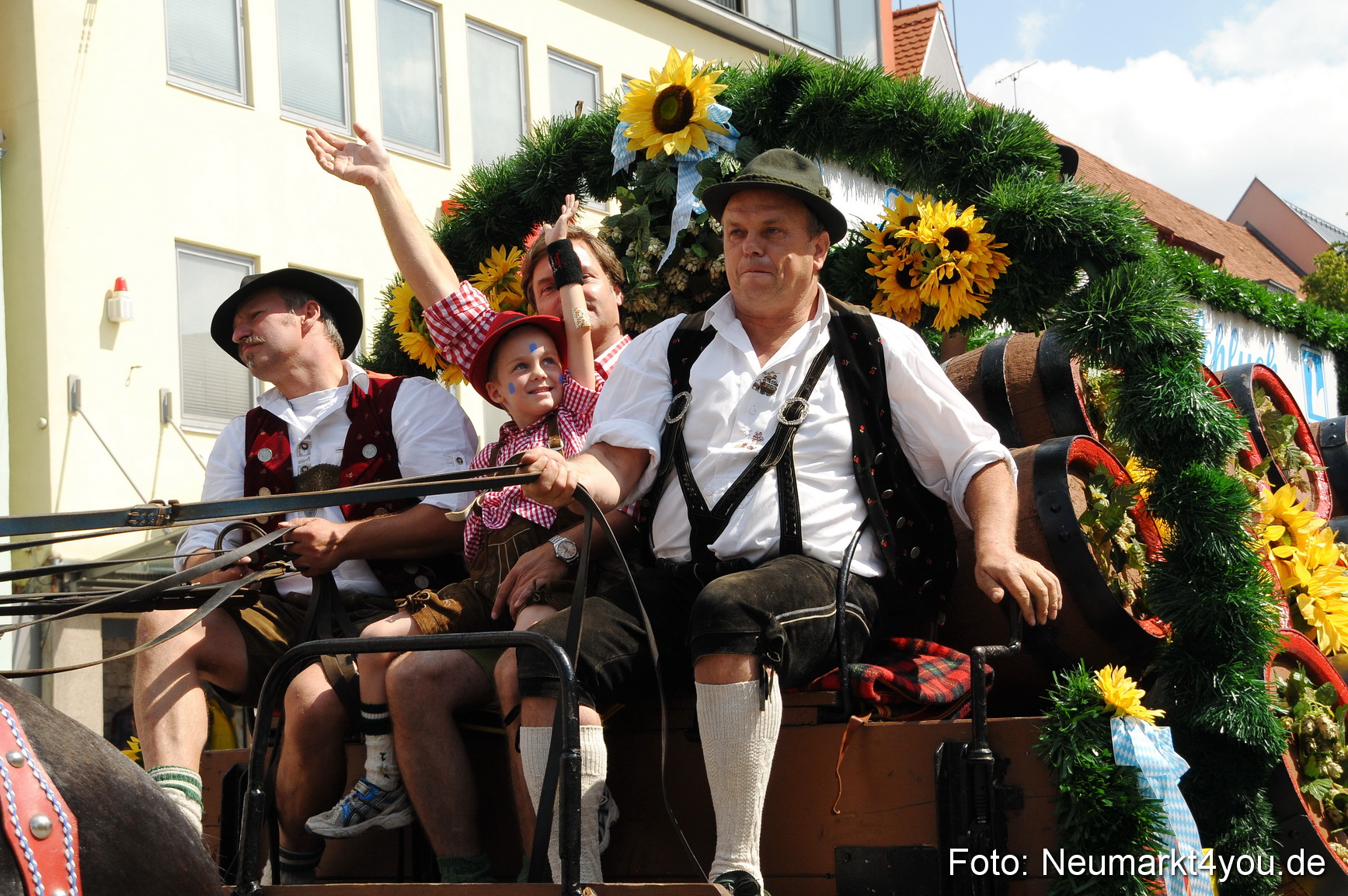 Volksfestzug Neumarkt 110813 0061