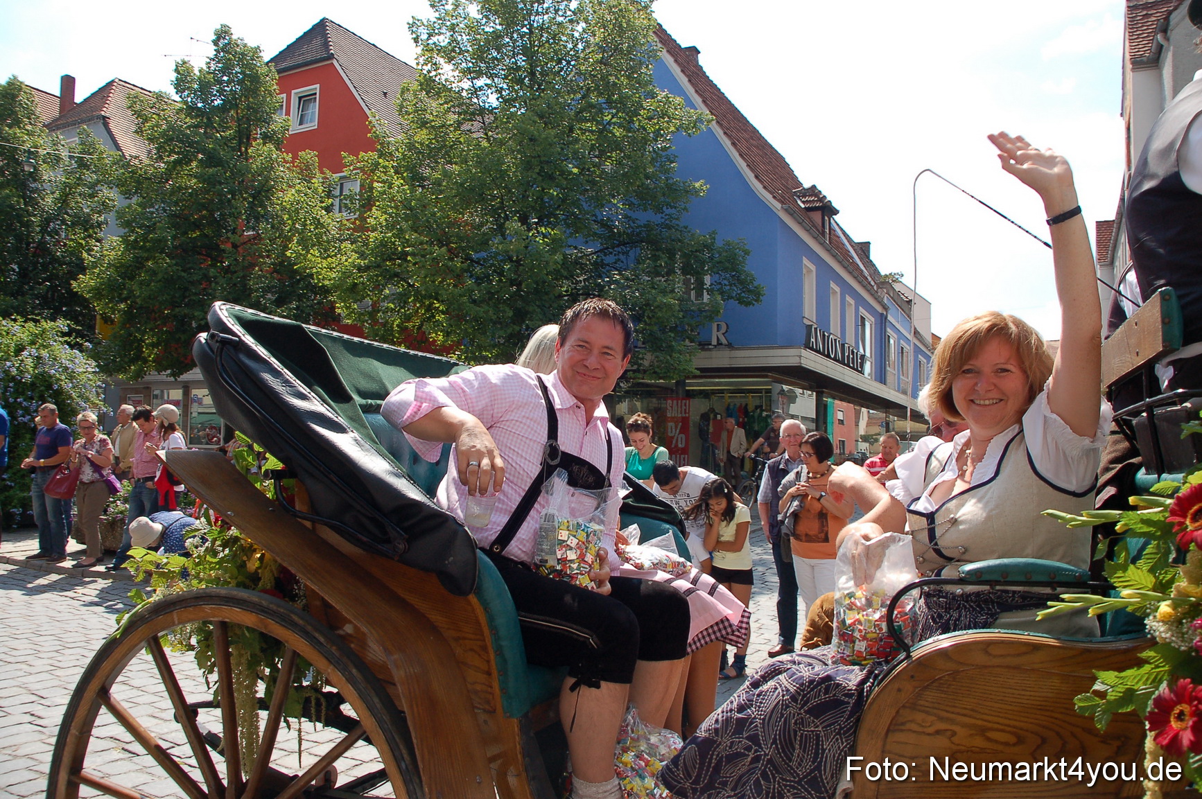 Volksfestzug Neumarkt 110813 0065
