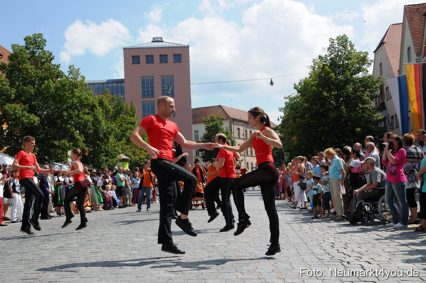 Volksfestzug Neumarkt 110813 0089