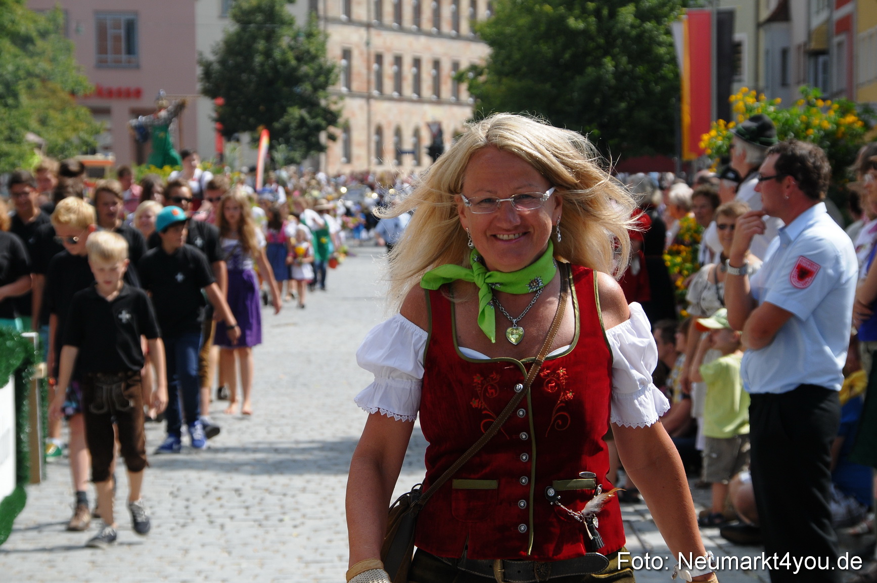 Volksfestzug Neumarkt 110813 0161