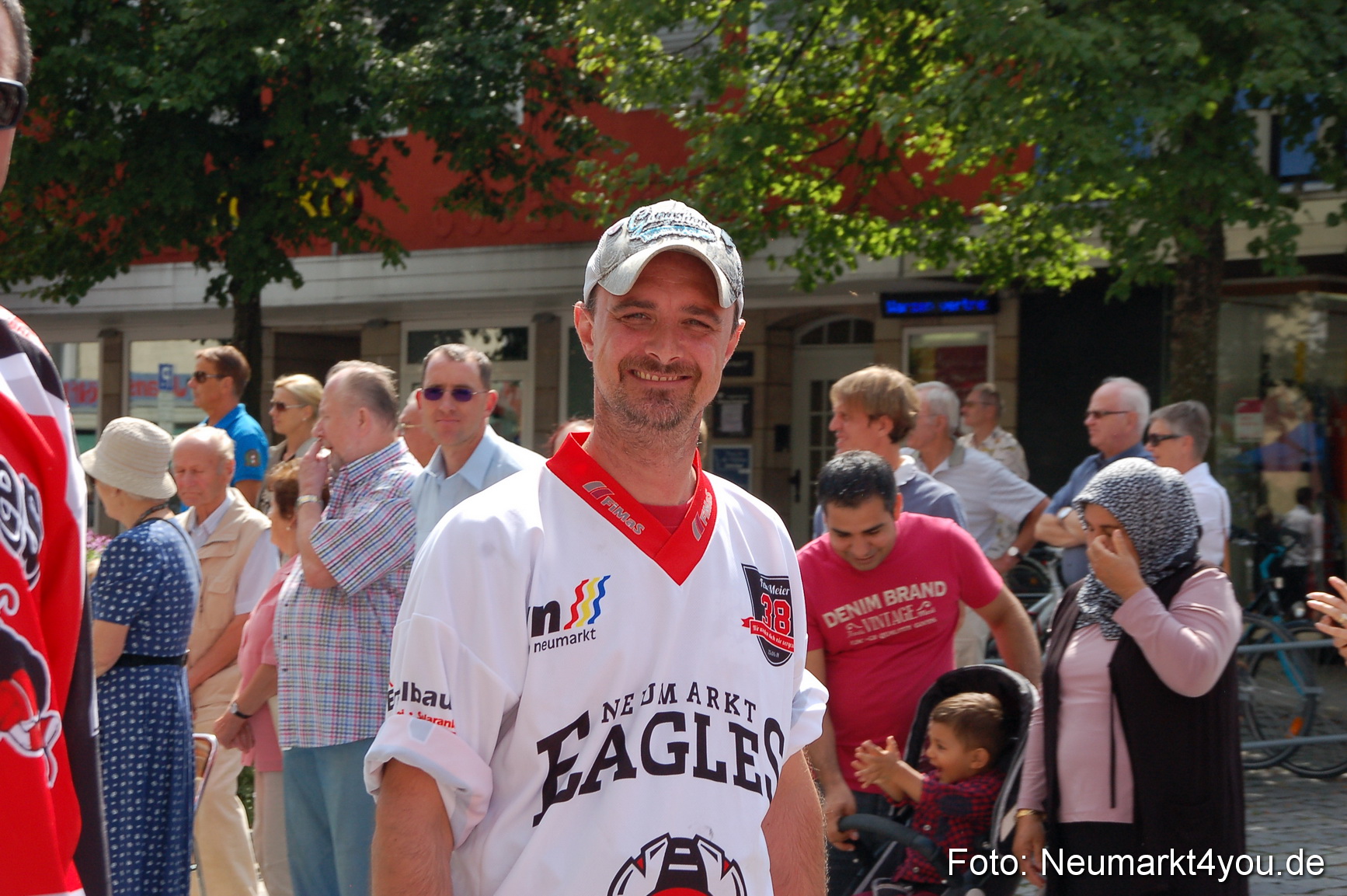 Volksfestzug Neumarkt 110813 0174