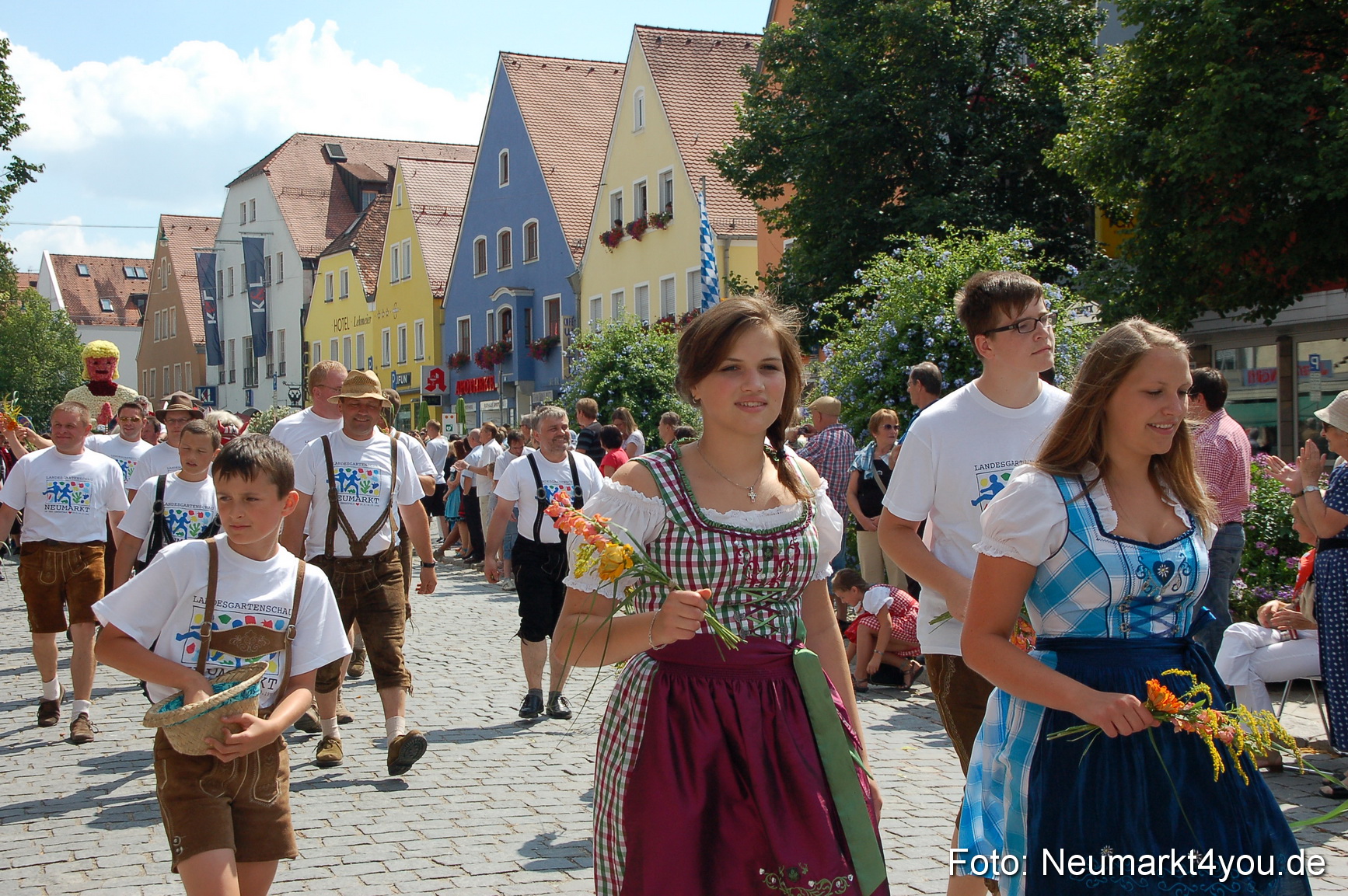 Volksfestzug Neumarkt 110813 0177