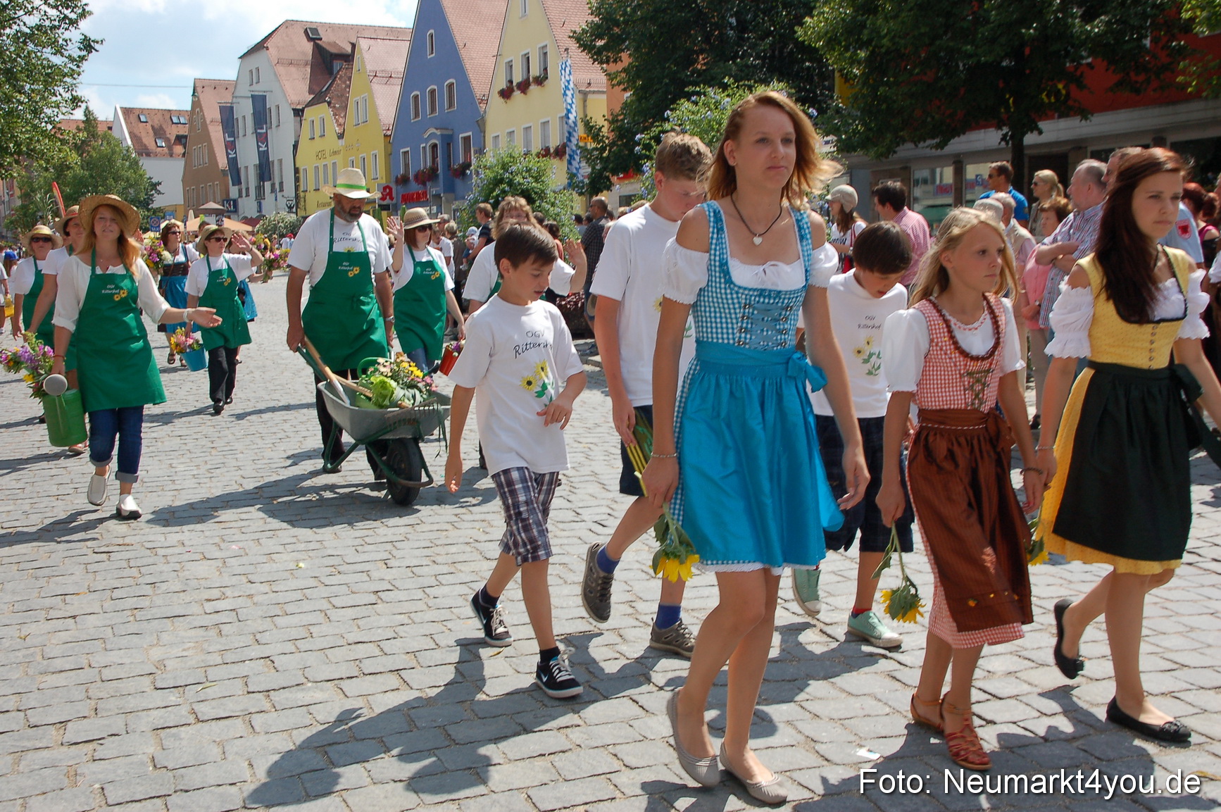 Volksfestzug Neumarkt 110813 0195