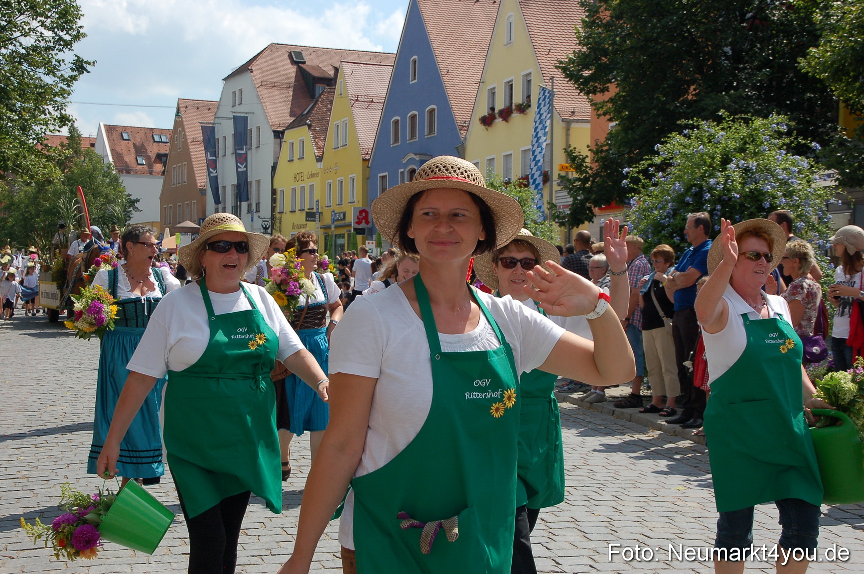 Volksfestzug Neumarkt 110813 0199