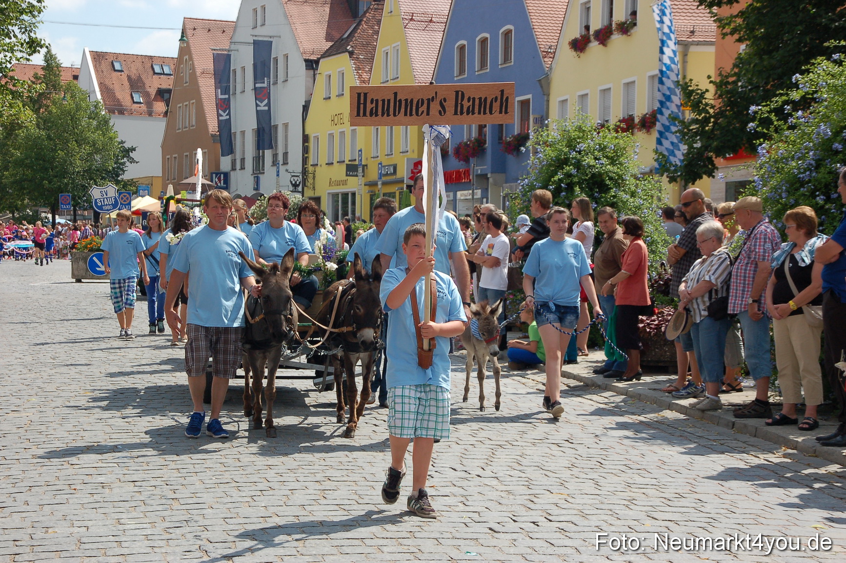 Volksfestzug Neumarkt 110813 0222