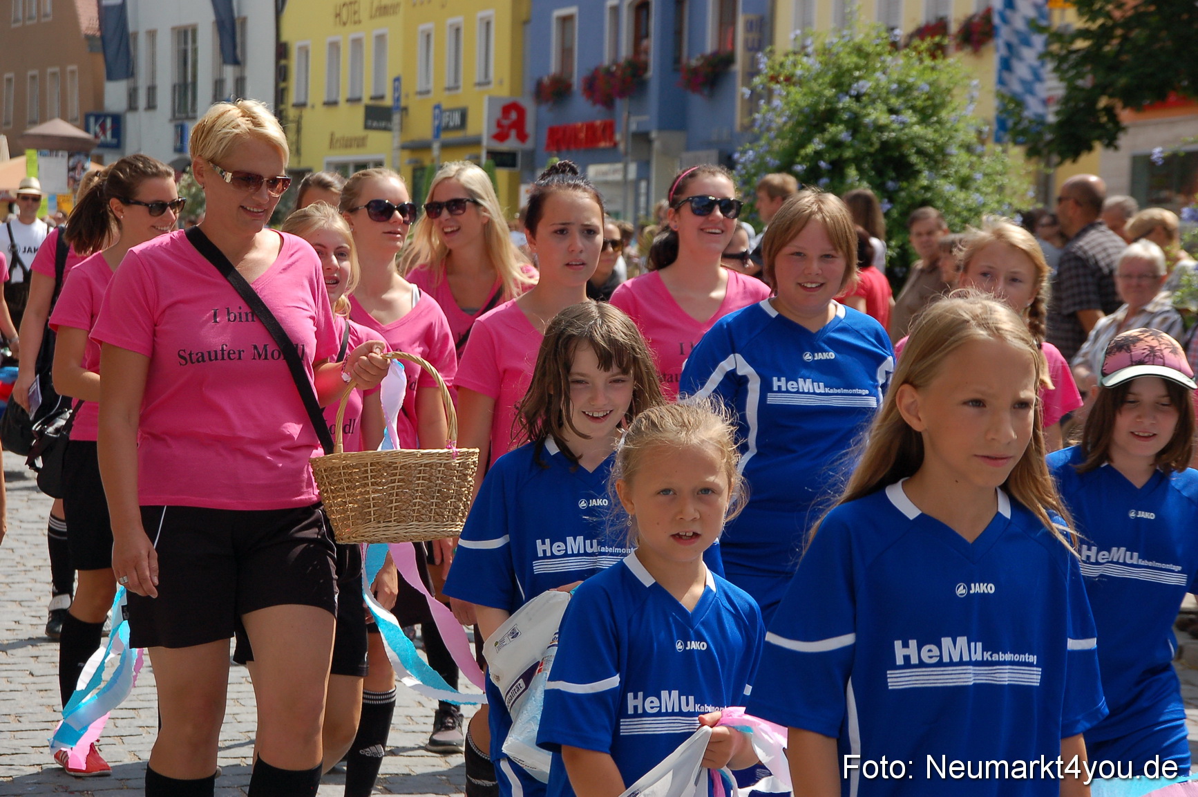 Volksfestzug Neumarkt 110813 0229