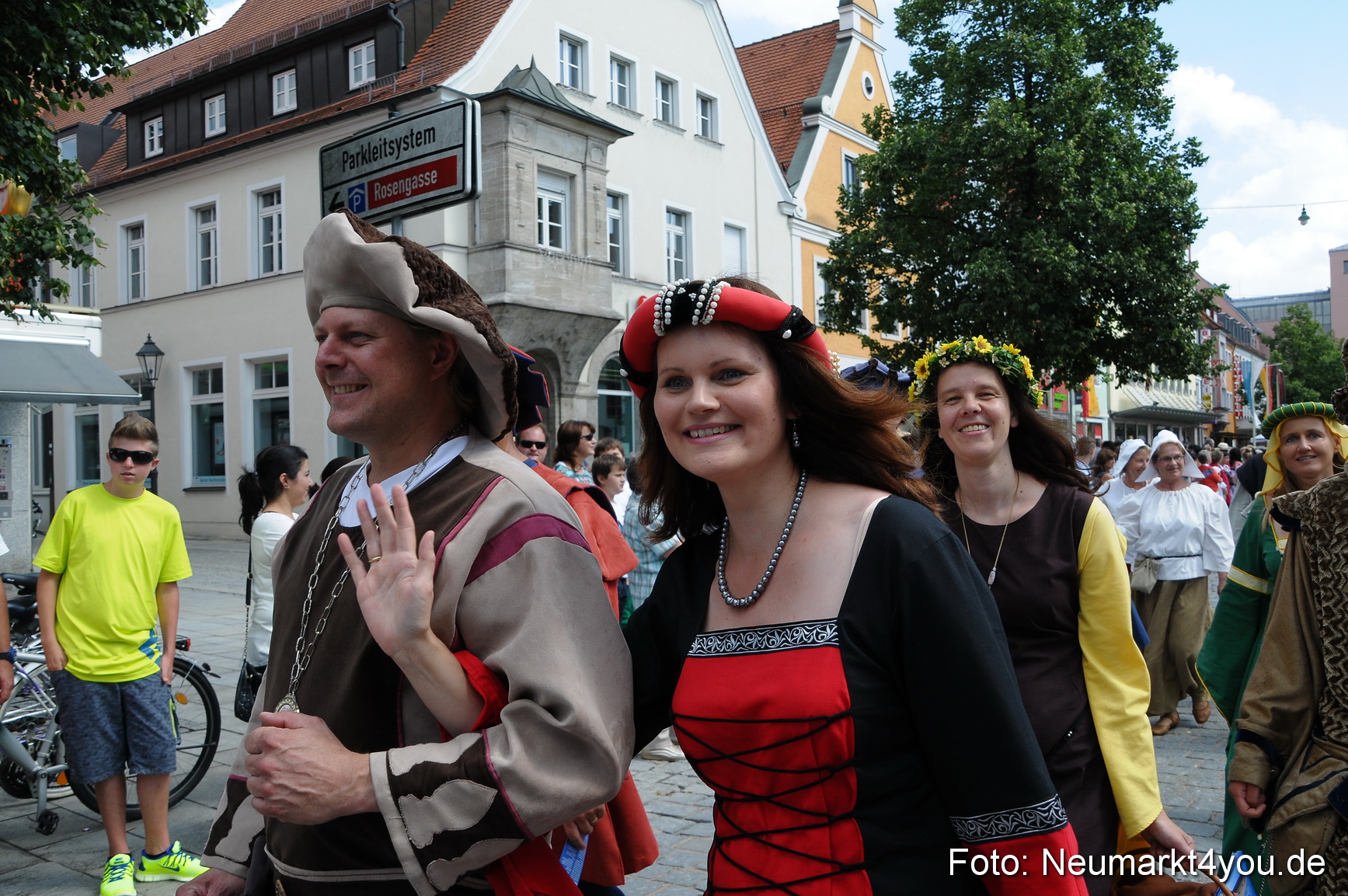 Volksfestzug Neumarkt 110813 0246