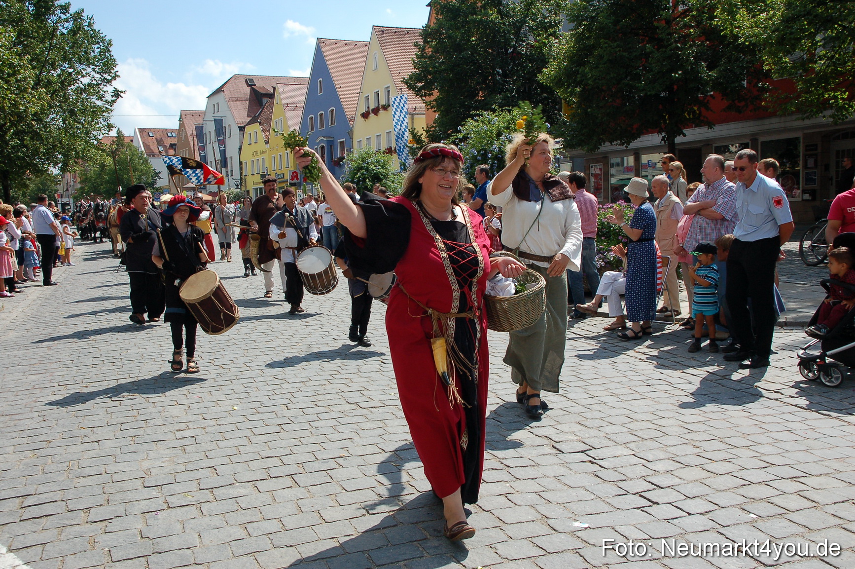 Volksfestzug Neumarkt 110813 0268