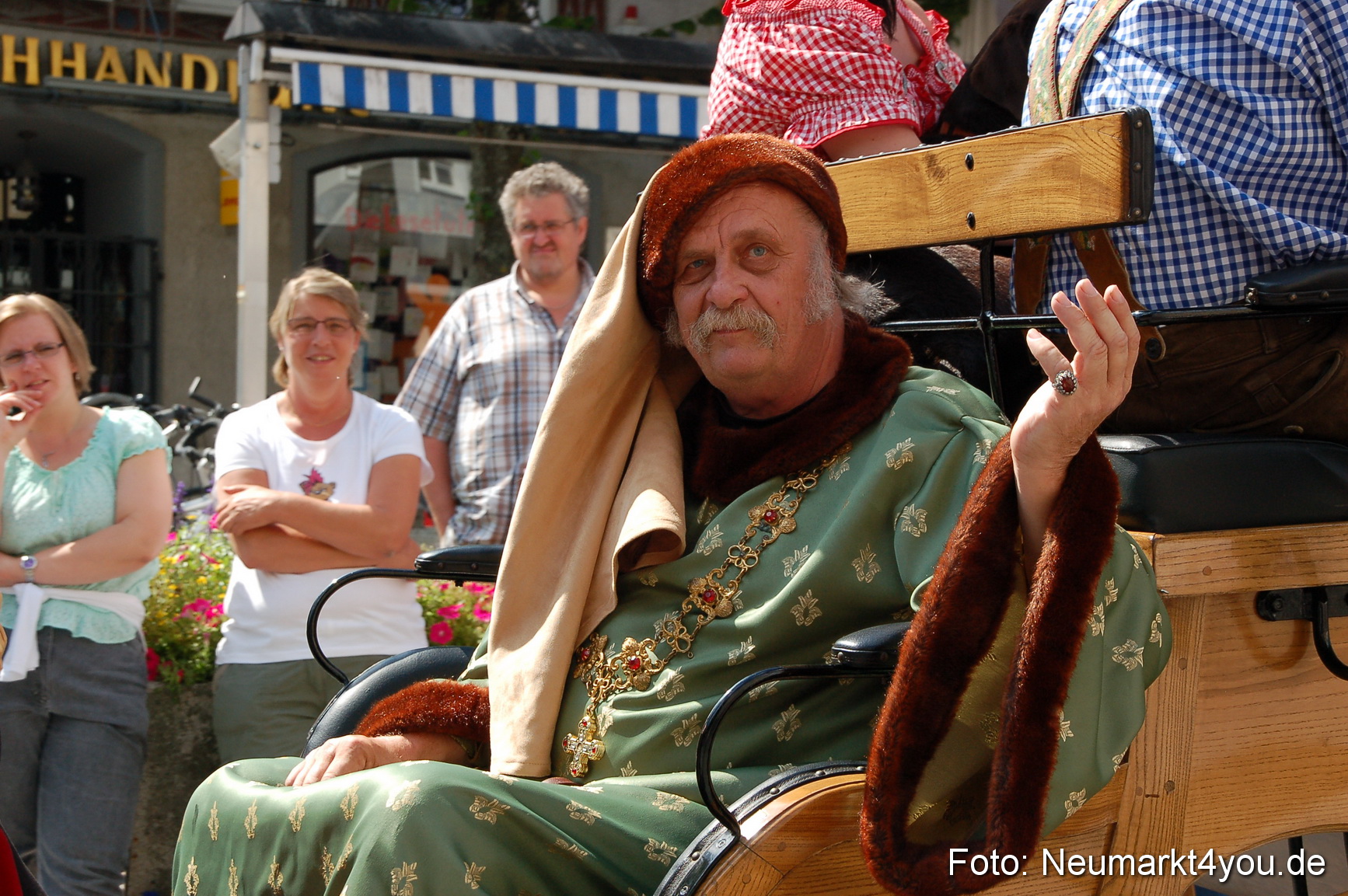 Volksfestzug Neumarkt 110813 0278