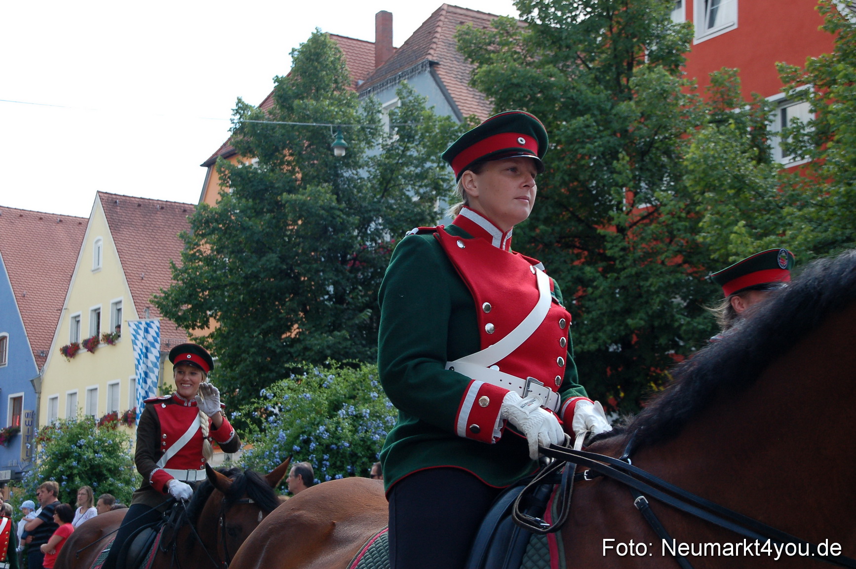 Volksfestzug Neumarkt 110813 0306