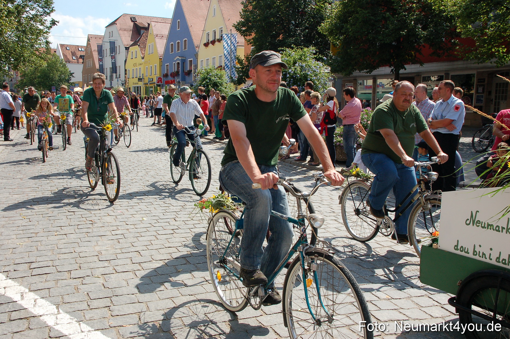 Volksfestzug Neumarkt 110813 0319