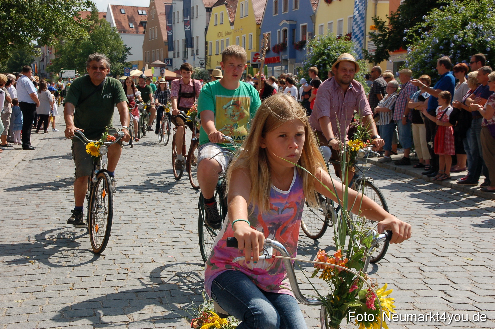 Volksfestzug Neumarkt 110813 0321