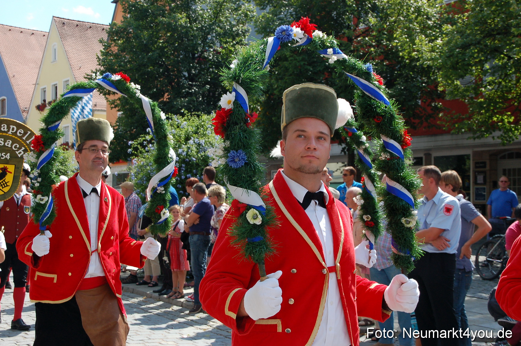 Volksfestzug Neumarkt 110813 0348