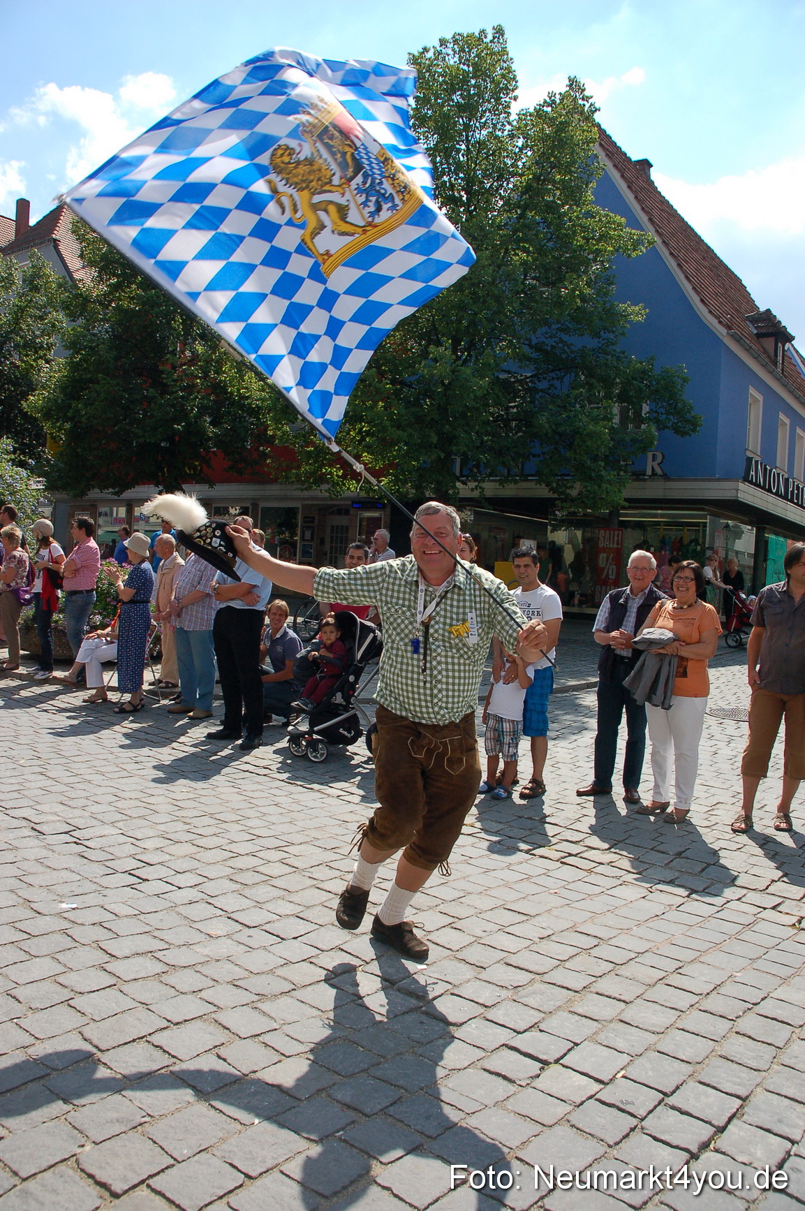 Volksfestzug Neumarkt 110813 0372