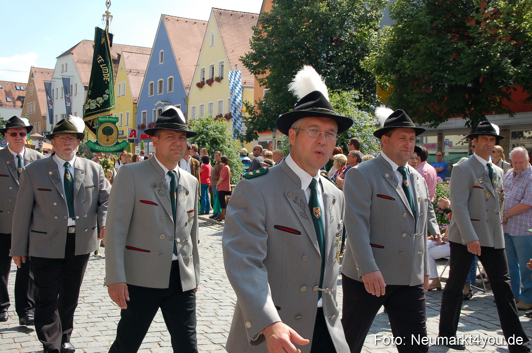 Volksfestzug Neumarkt 110813 0385