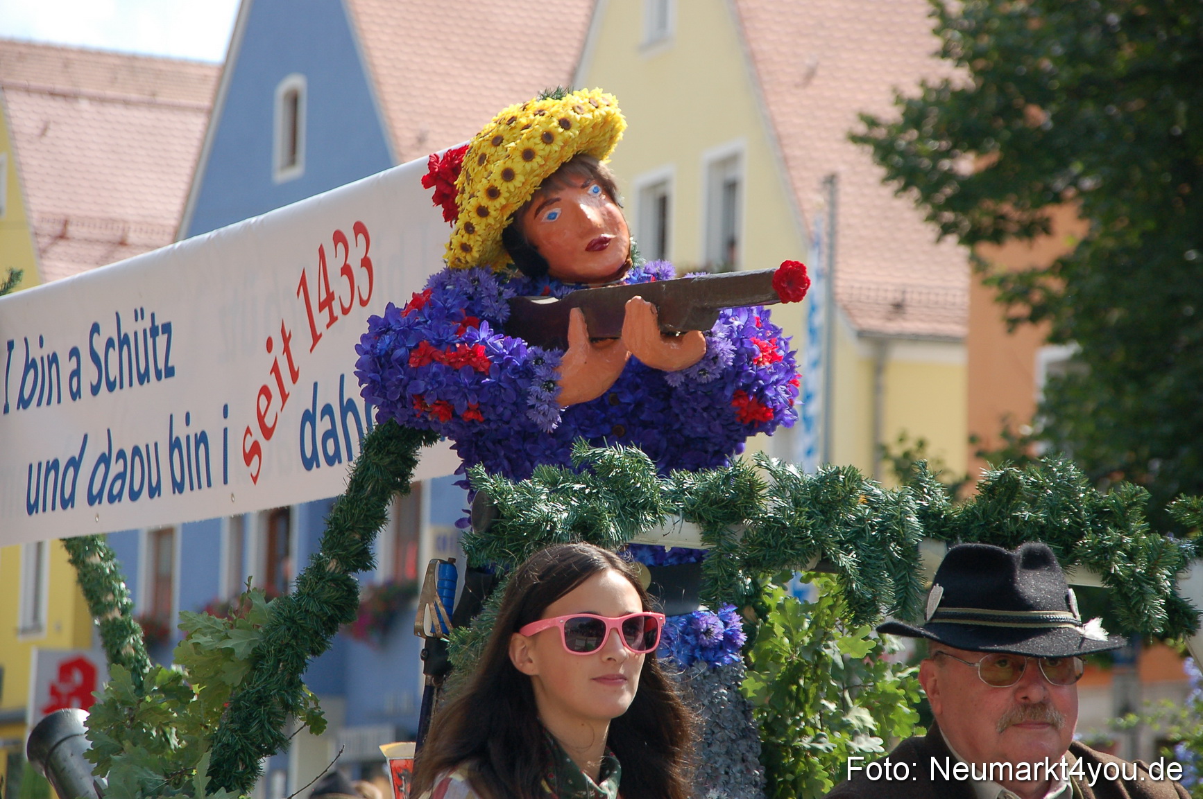 Volksfestzug Neumarkt 110813 0391