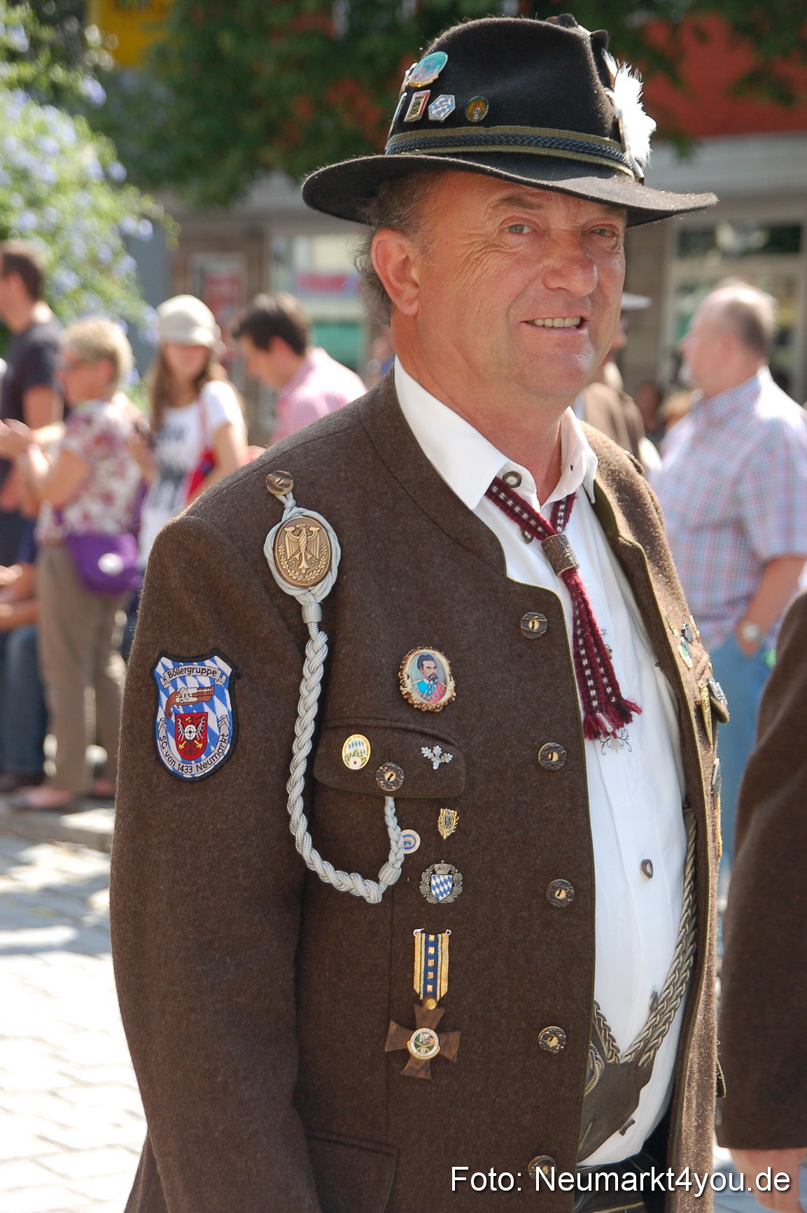 Volksfestzug Neumarkt 110813 0396