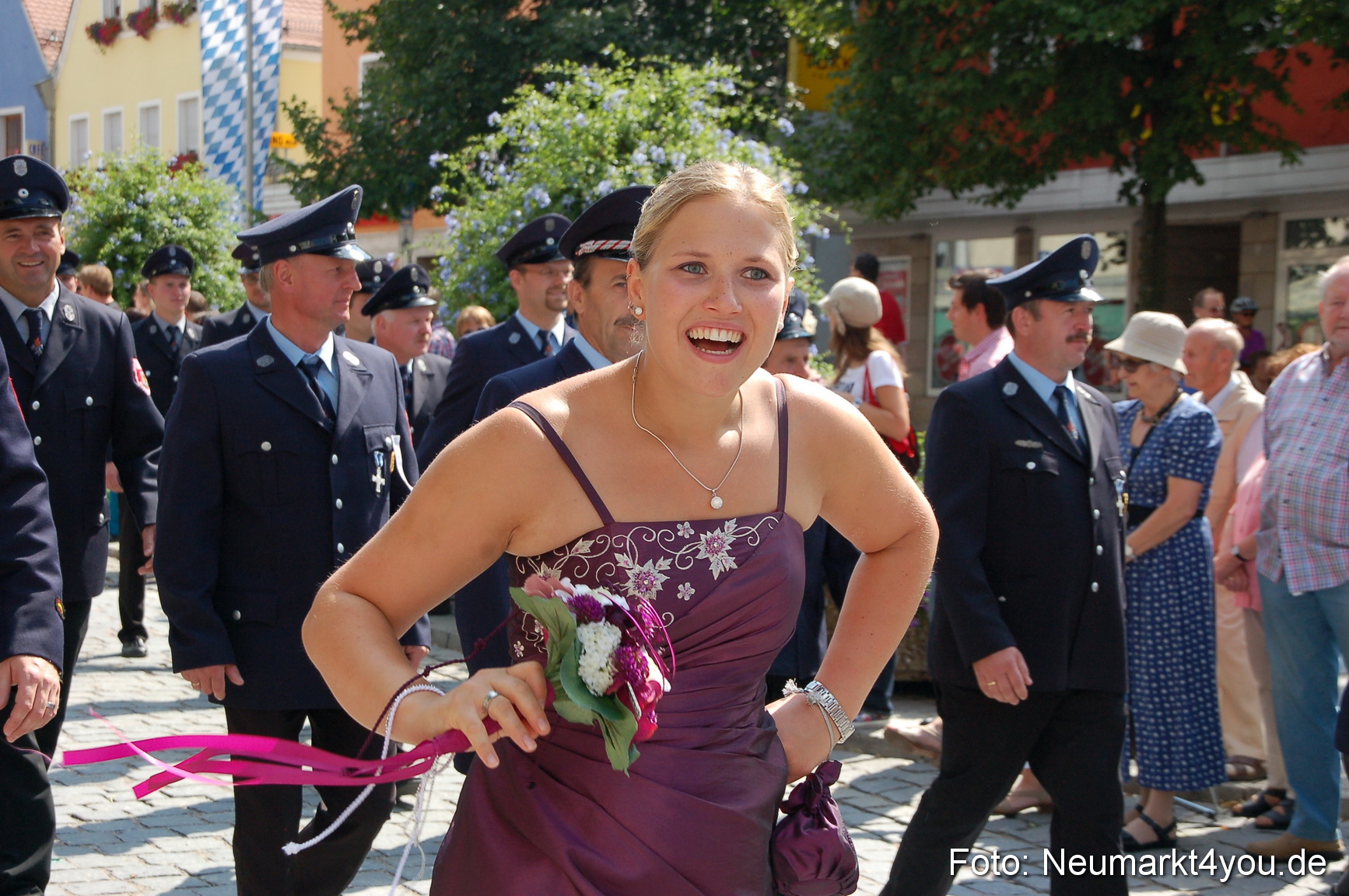 Volksfestzug Neumarkt 110813 0410