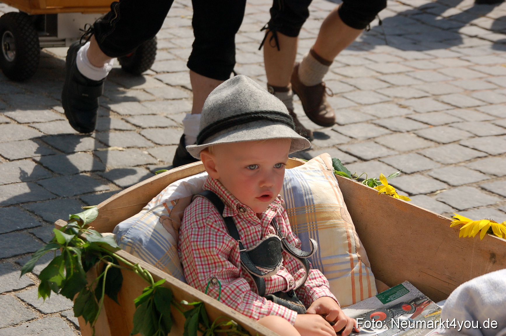 Volksfestzug Neumarkt 110813 0426