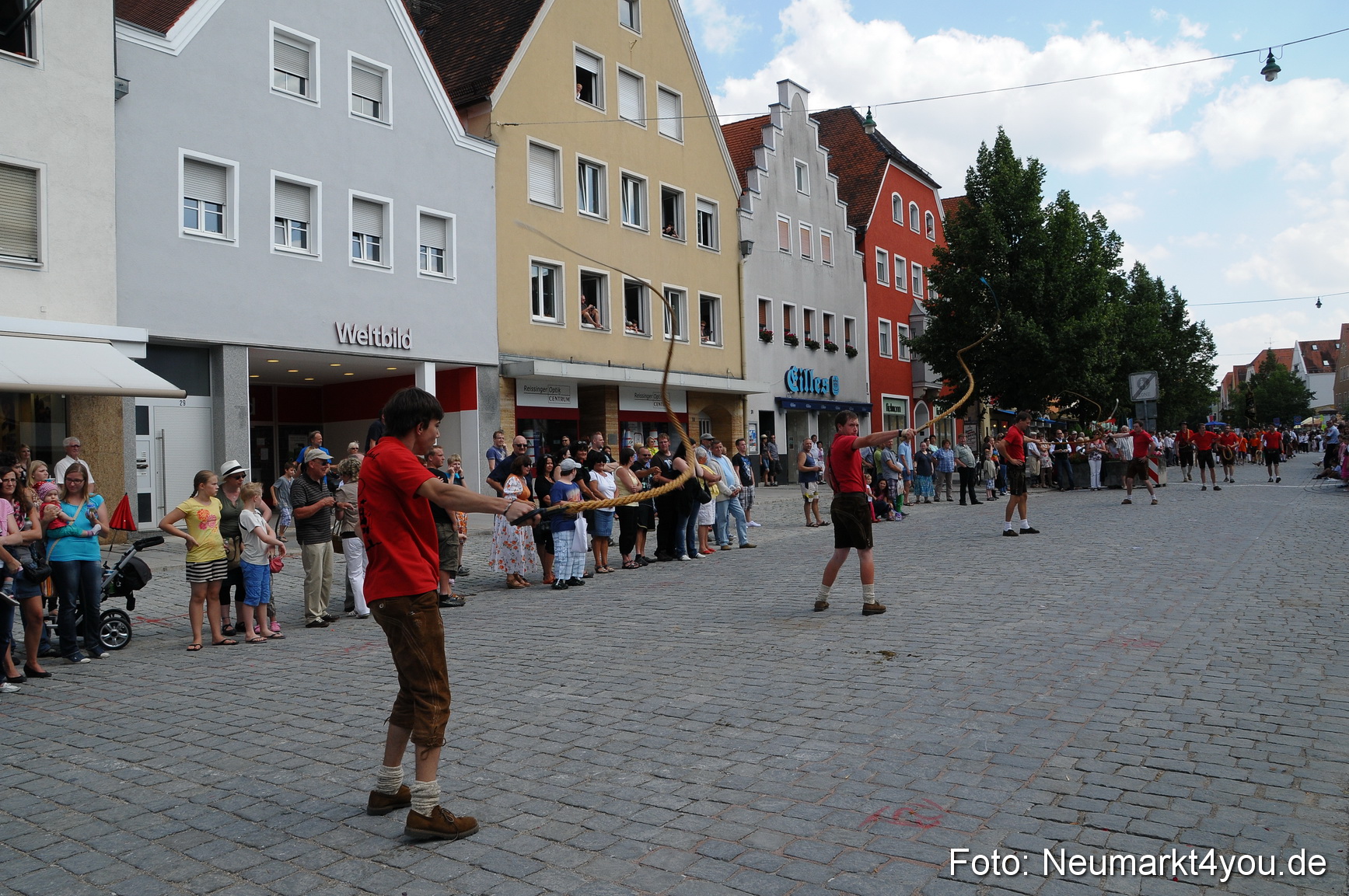 Volksfestzug Neumarkt 110813 0432